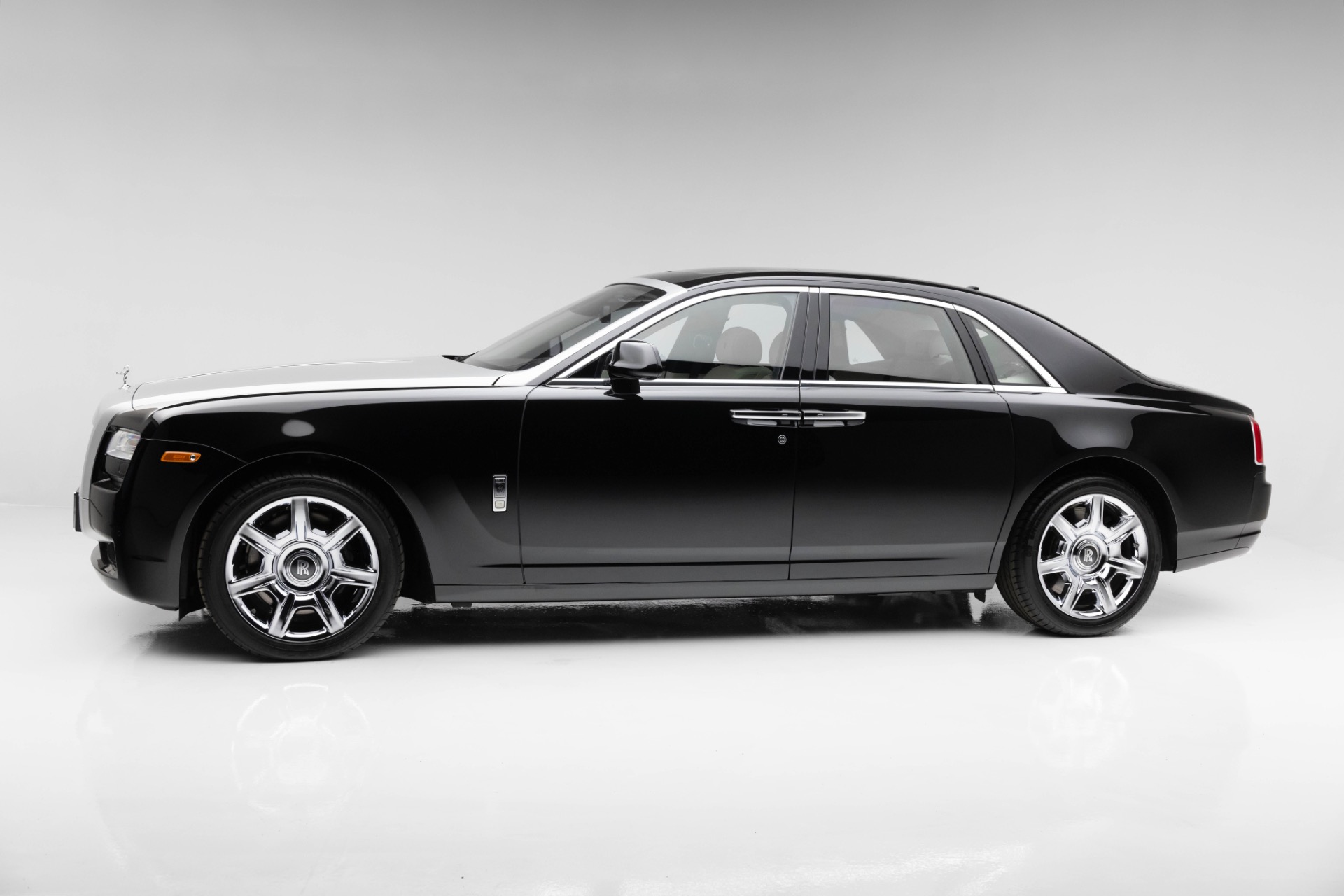 2012 Rolls Royce Ghost RR4 photo 9
