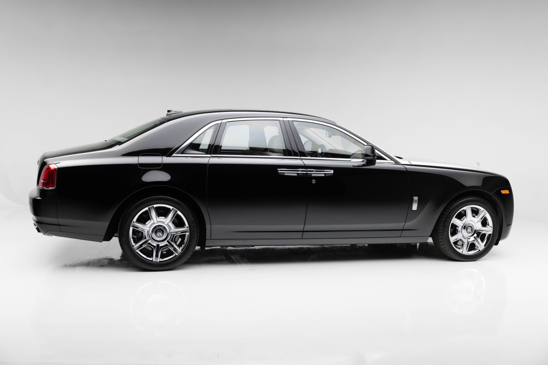 2012 Rolls Royce Ghost RR4 photo 11