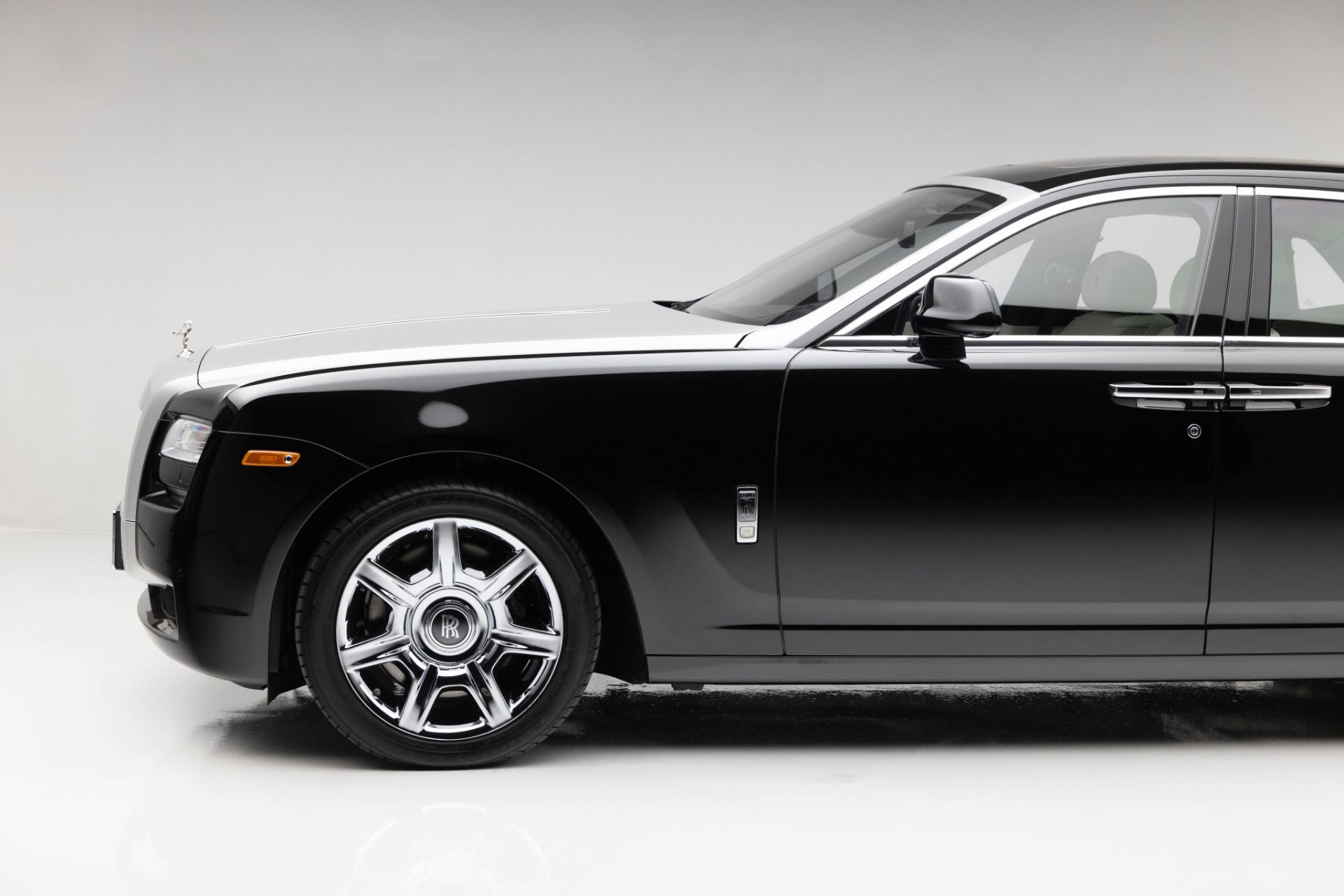 2012 Rolls Royce Ghost RR4 photo 16