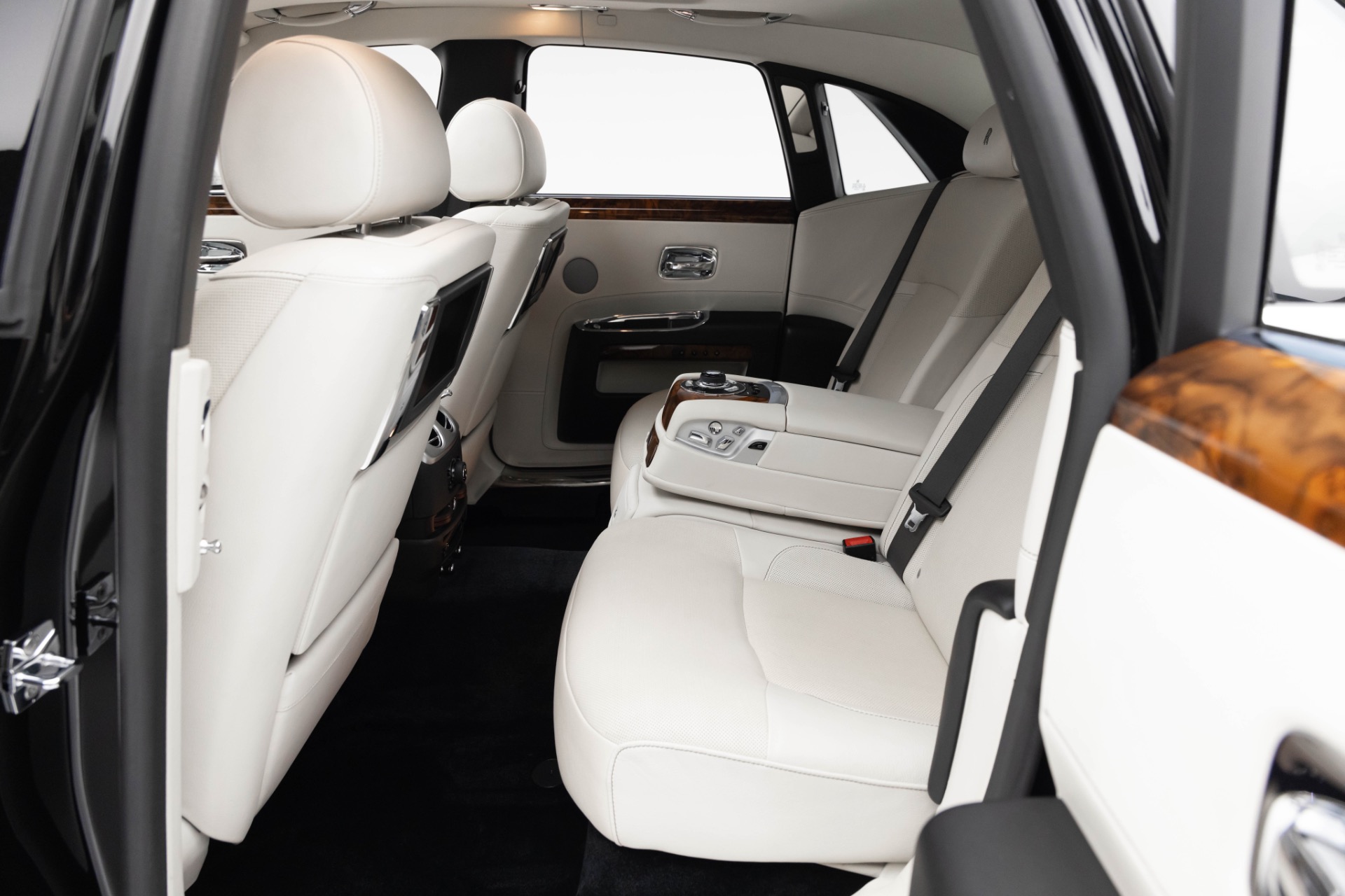2012 Rolls Royce Ghost RR4 photo 40