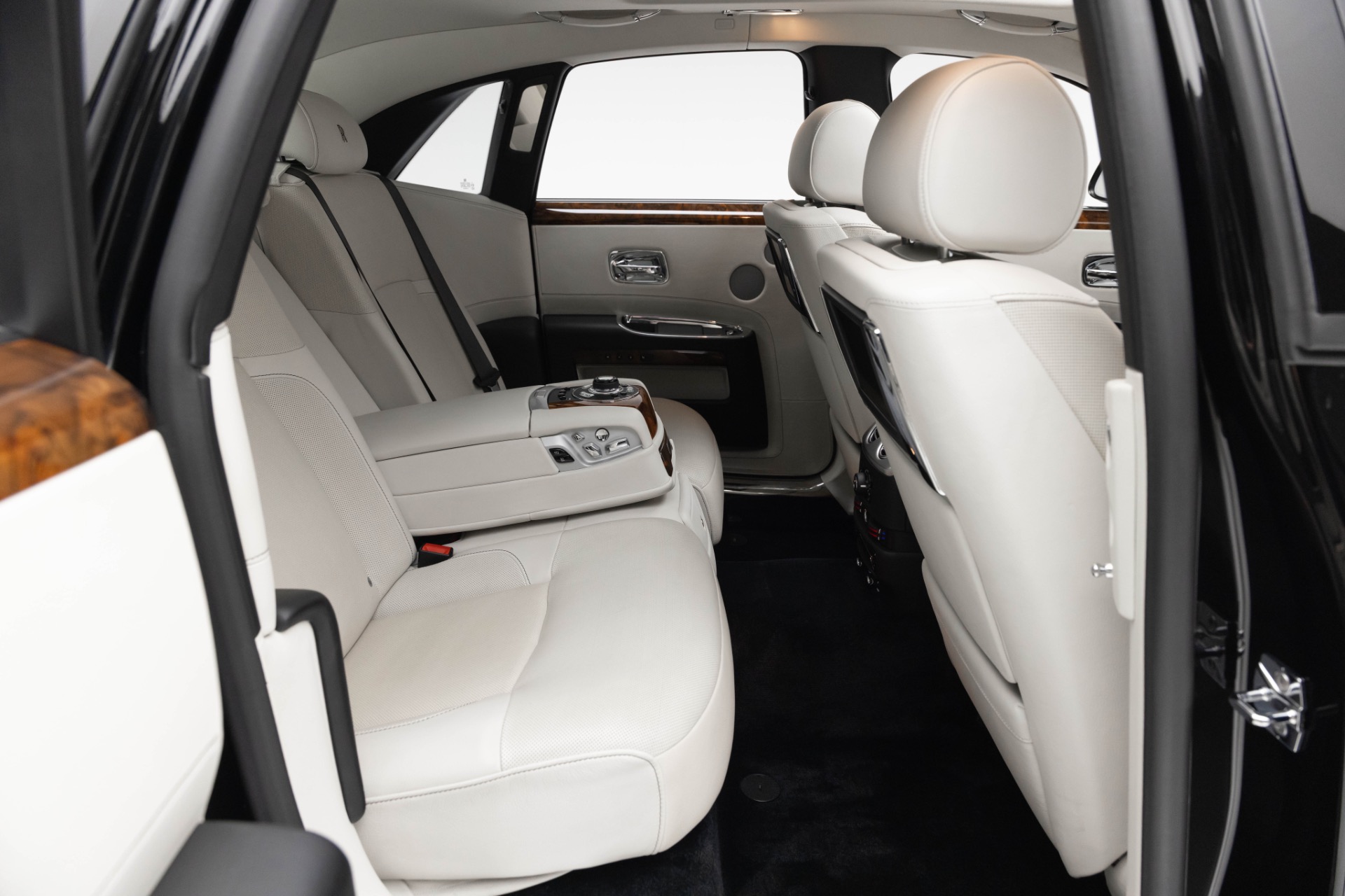 2012 Rolls Royce Ghost RR4 photo 47