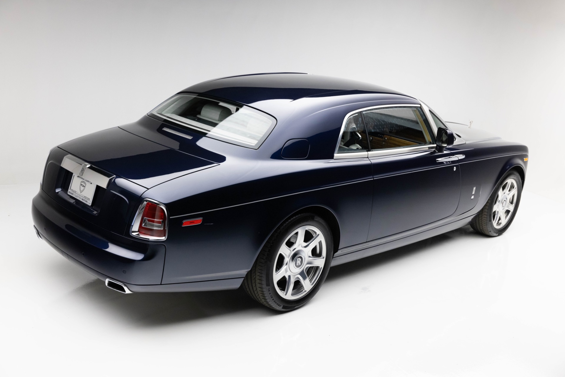 2010 Rolls Royce Phantom Coupe photo 3