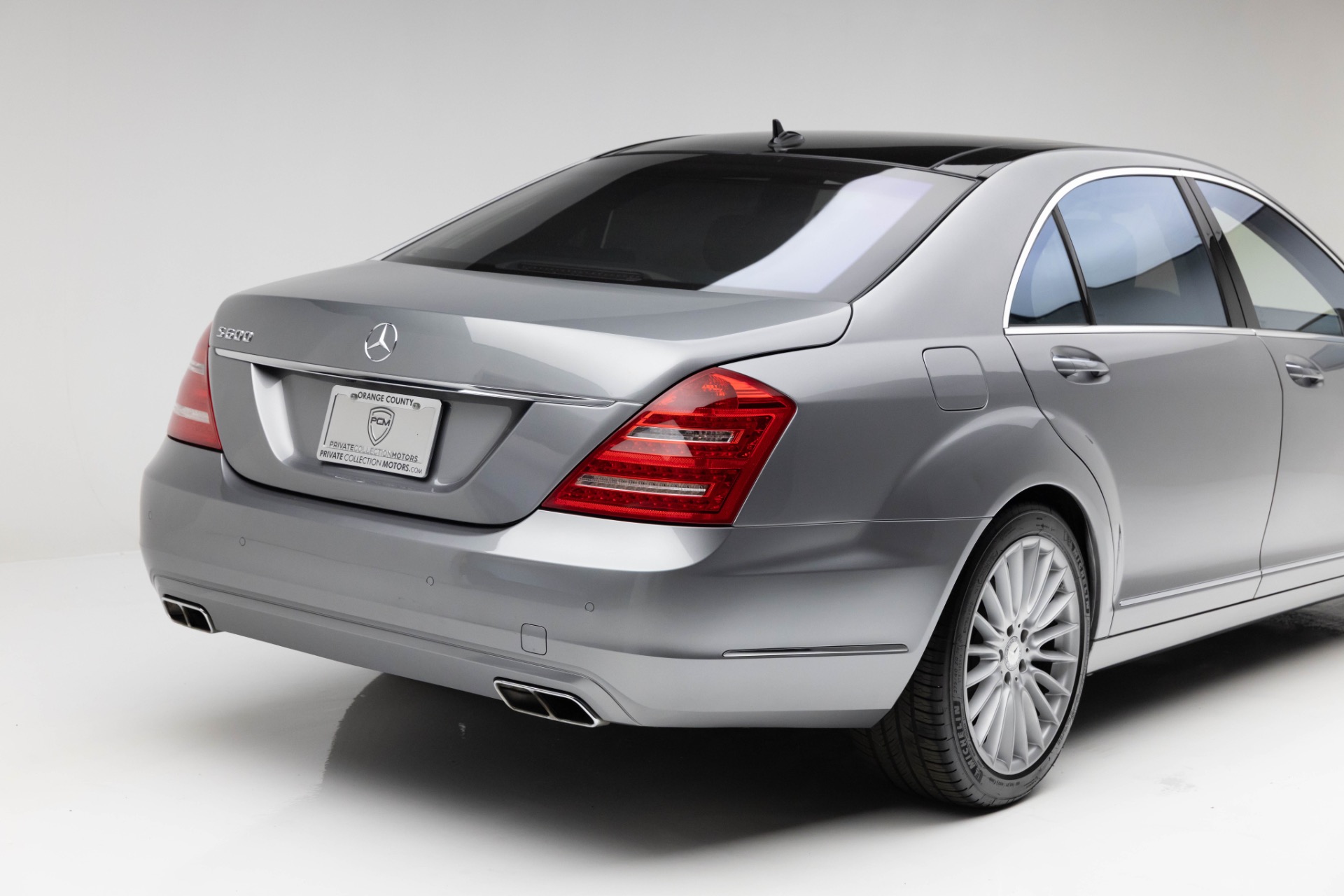 2010 Mercedes Benz S 600 photo 37