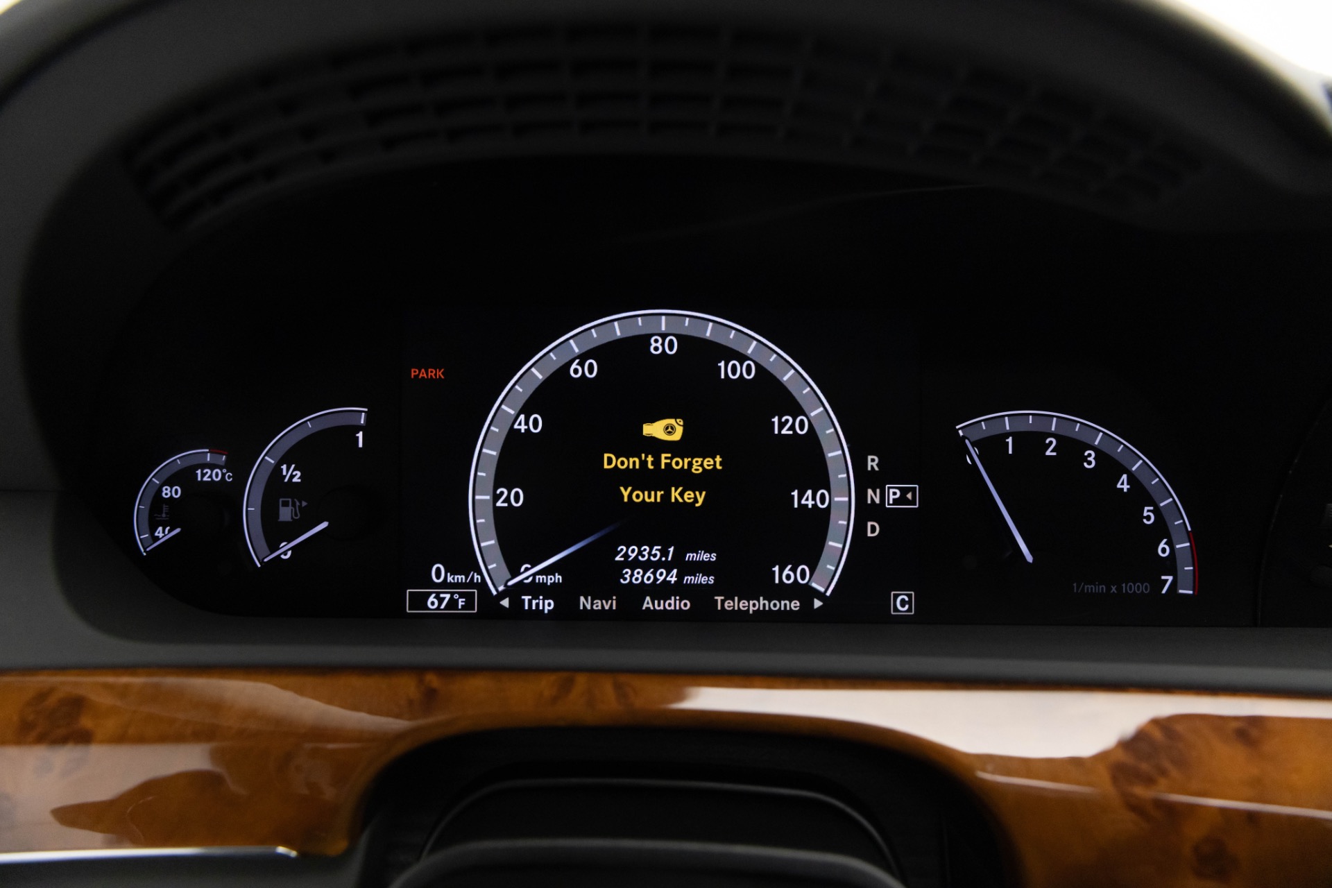 2010 Mercedes Benz S 600 photo 57