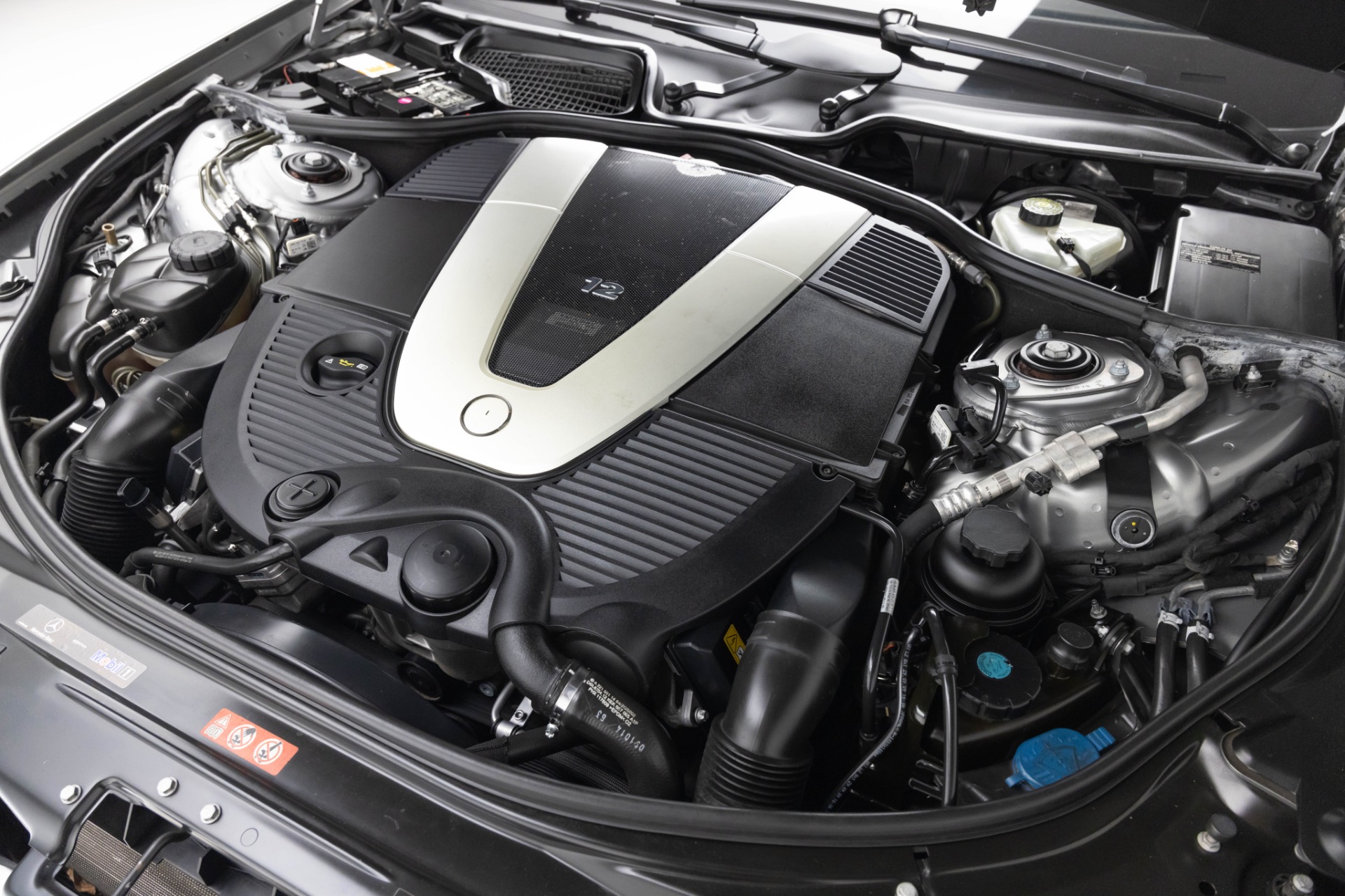 2010 Mercedes Benz S 600 photo 62