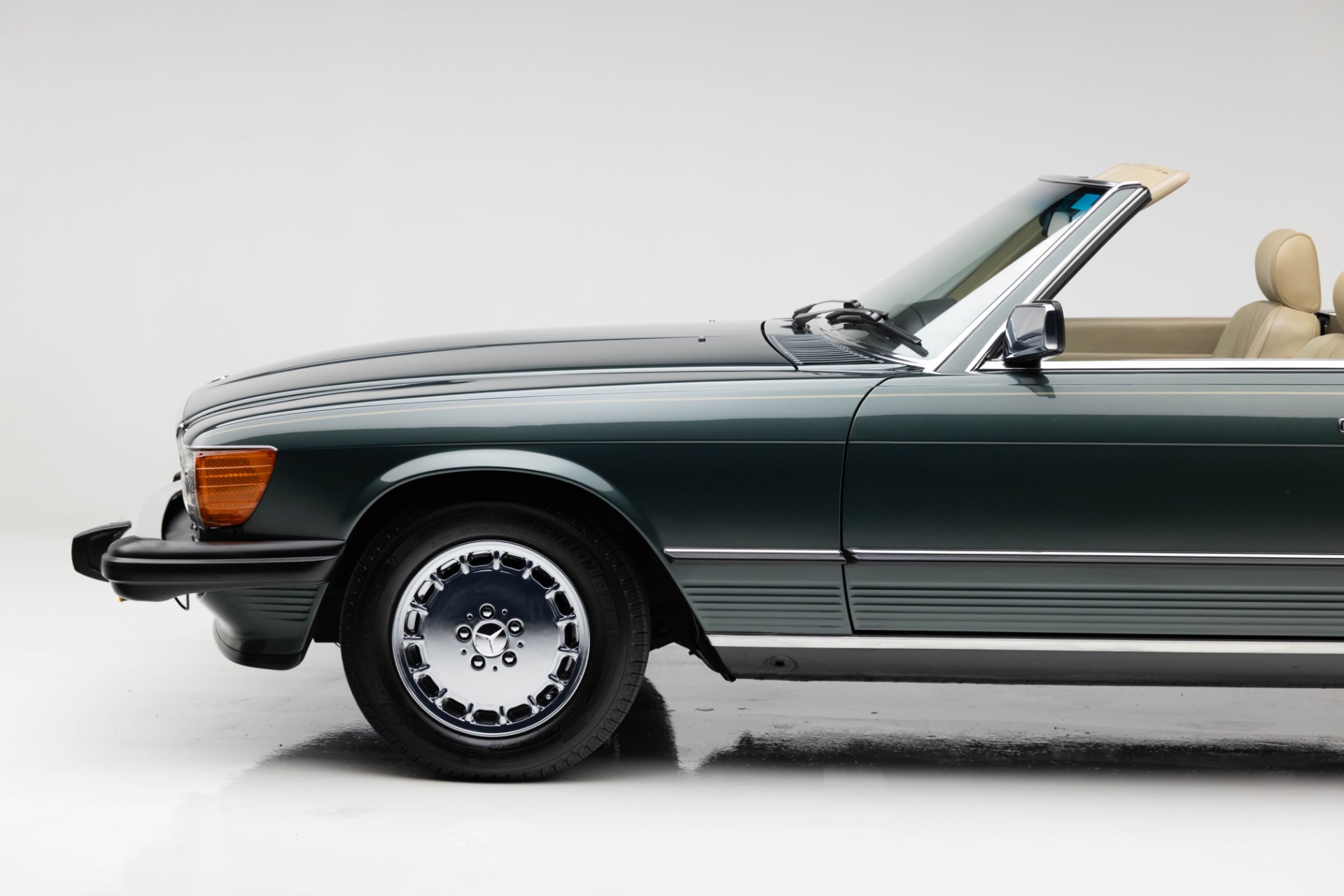 1989 Mercedes Benz 560 photo 41