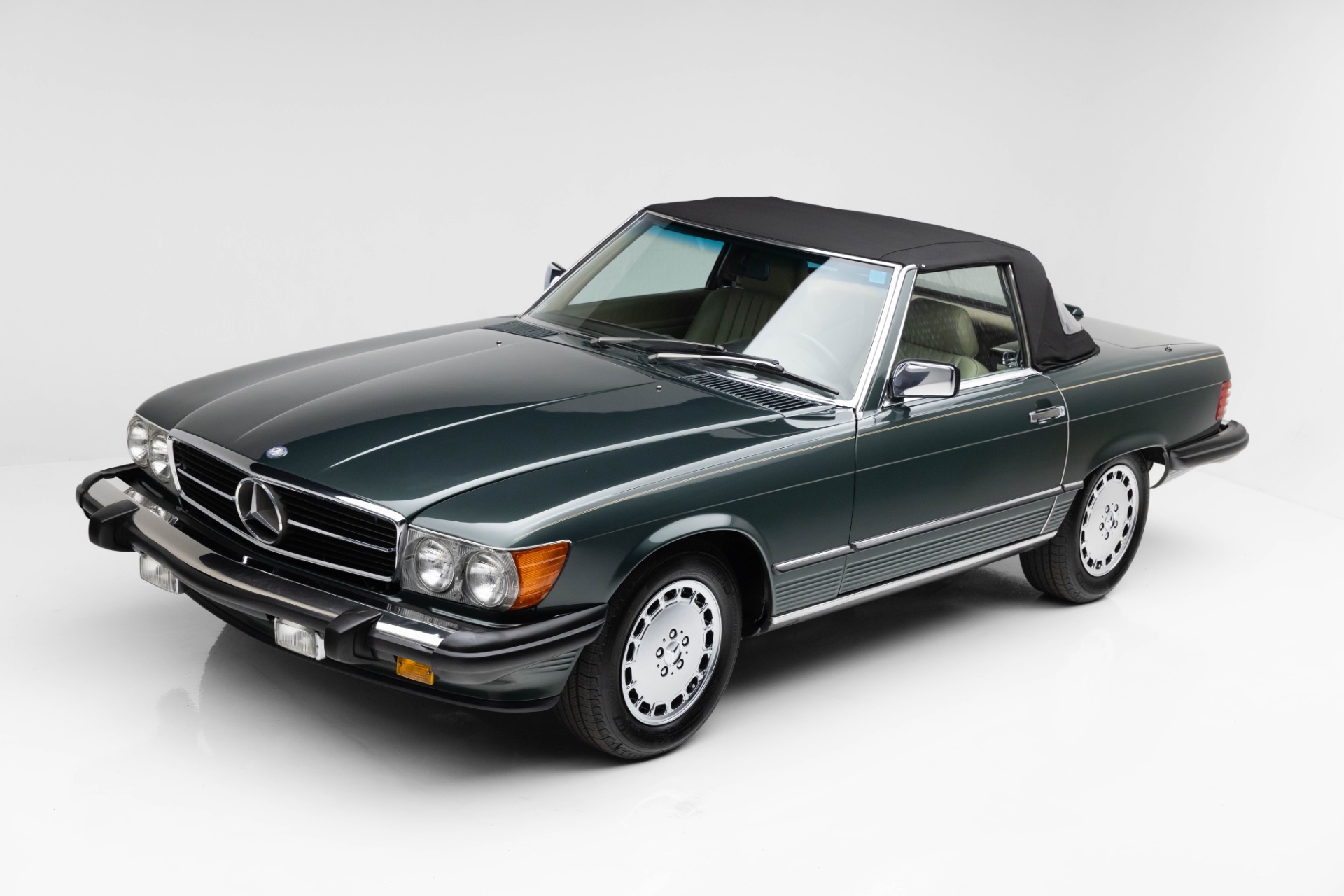 1989 Mercedes Benz 560 photo 66