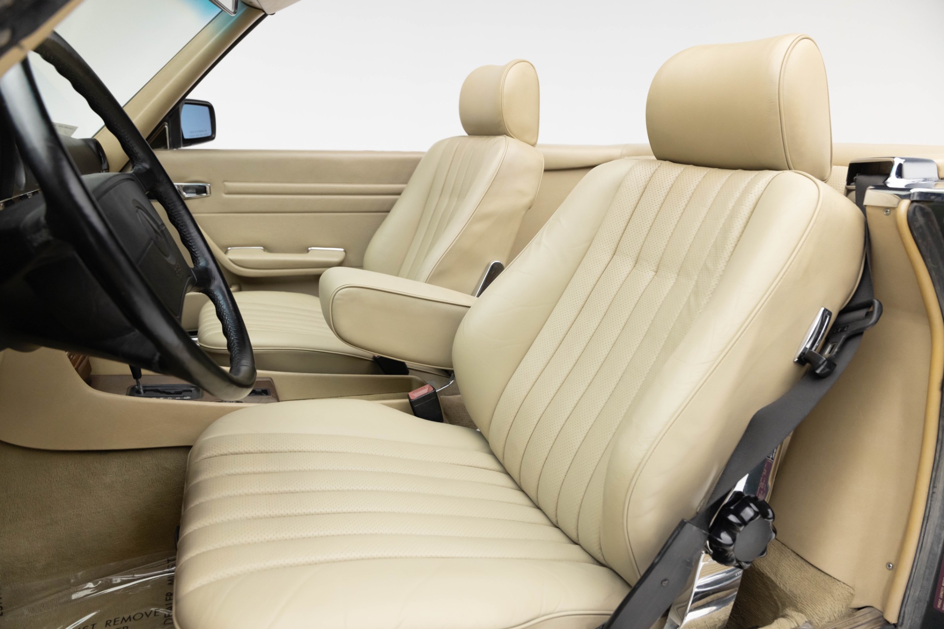 1989 Mercedes Benz 560 photo 8
