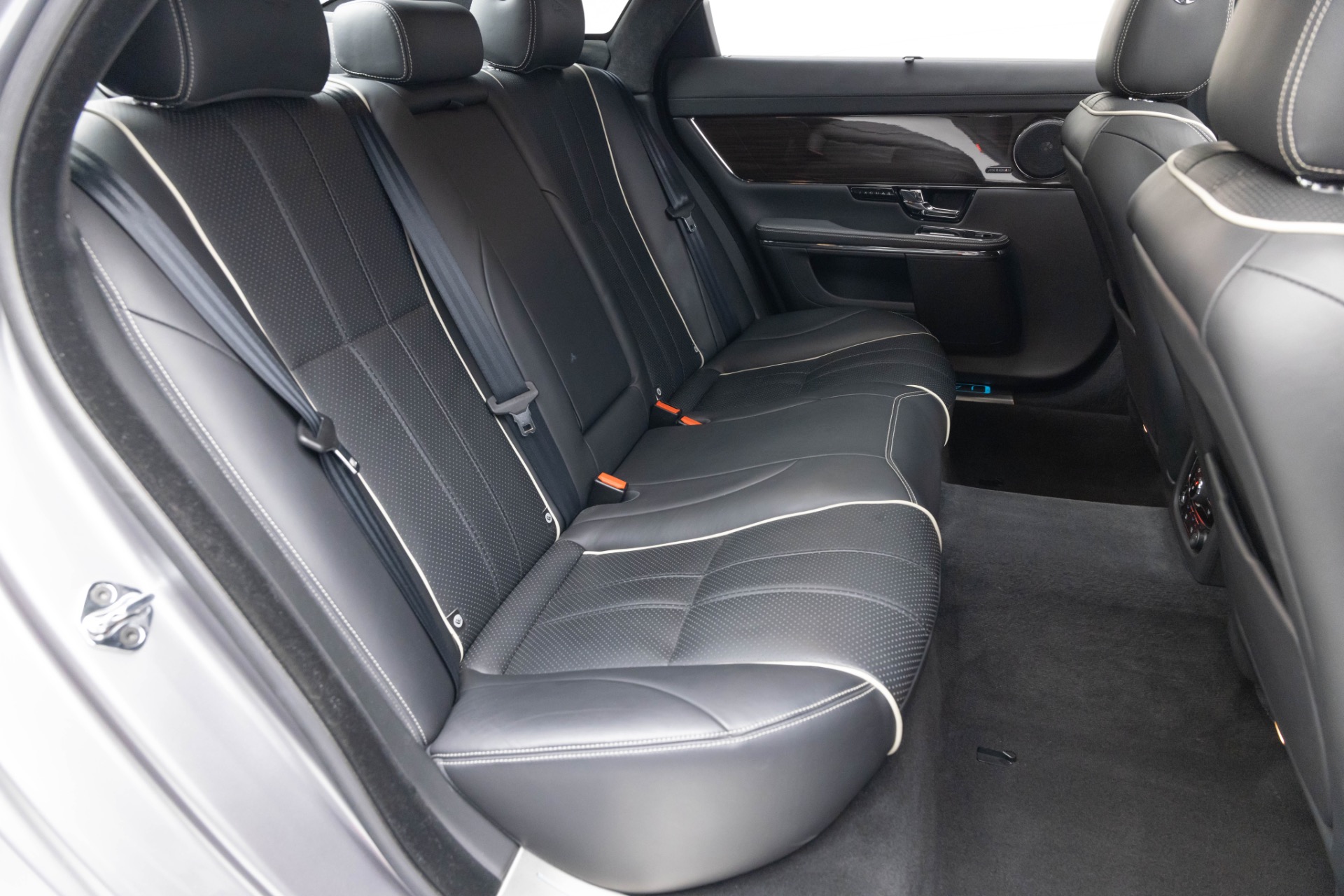 2013 Jaguar XJ XJL Portfolio photo 47