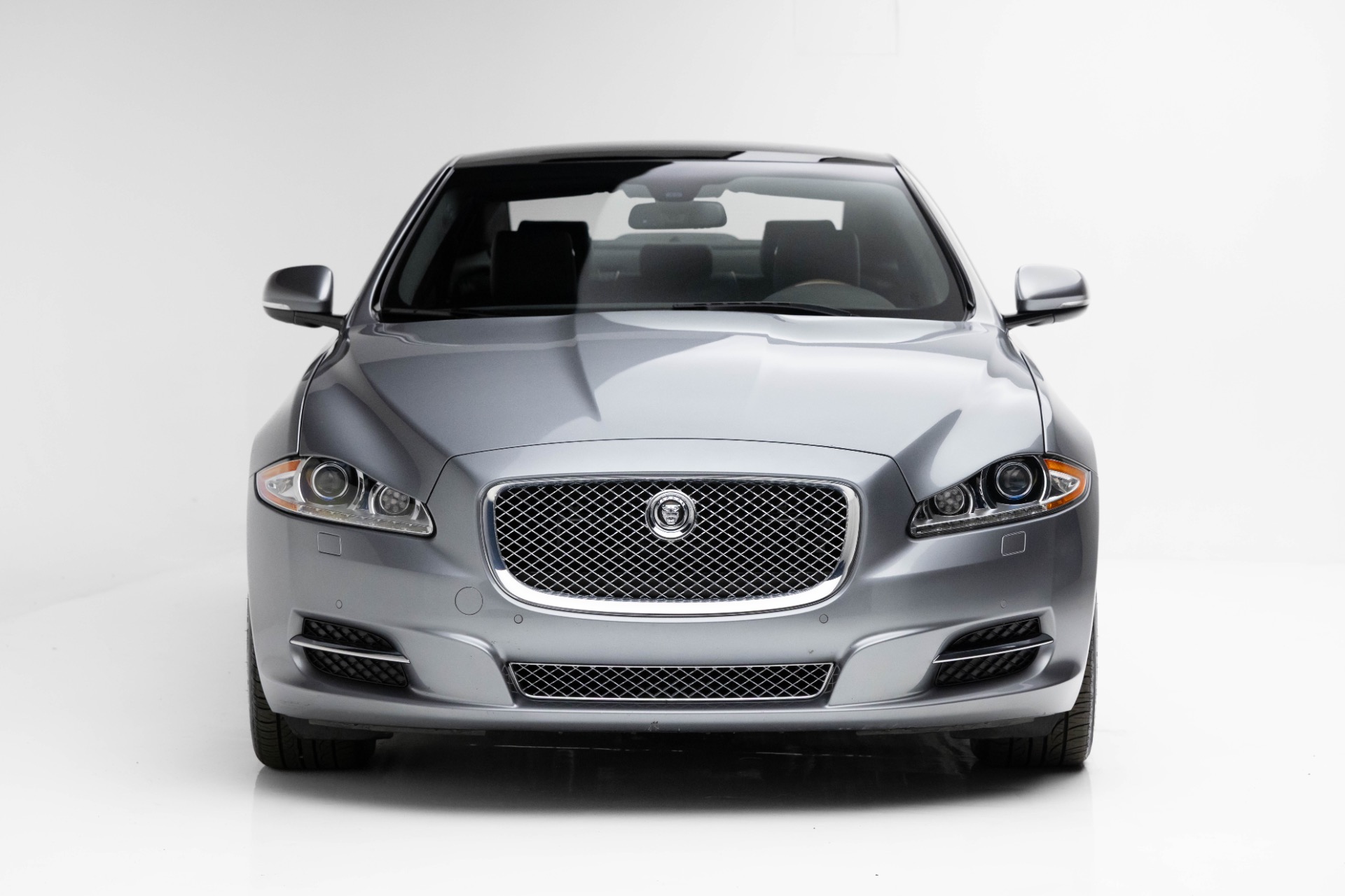 2013 Jaguar XJ XJL Portfolio photo 5