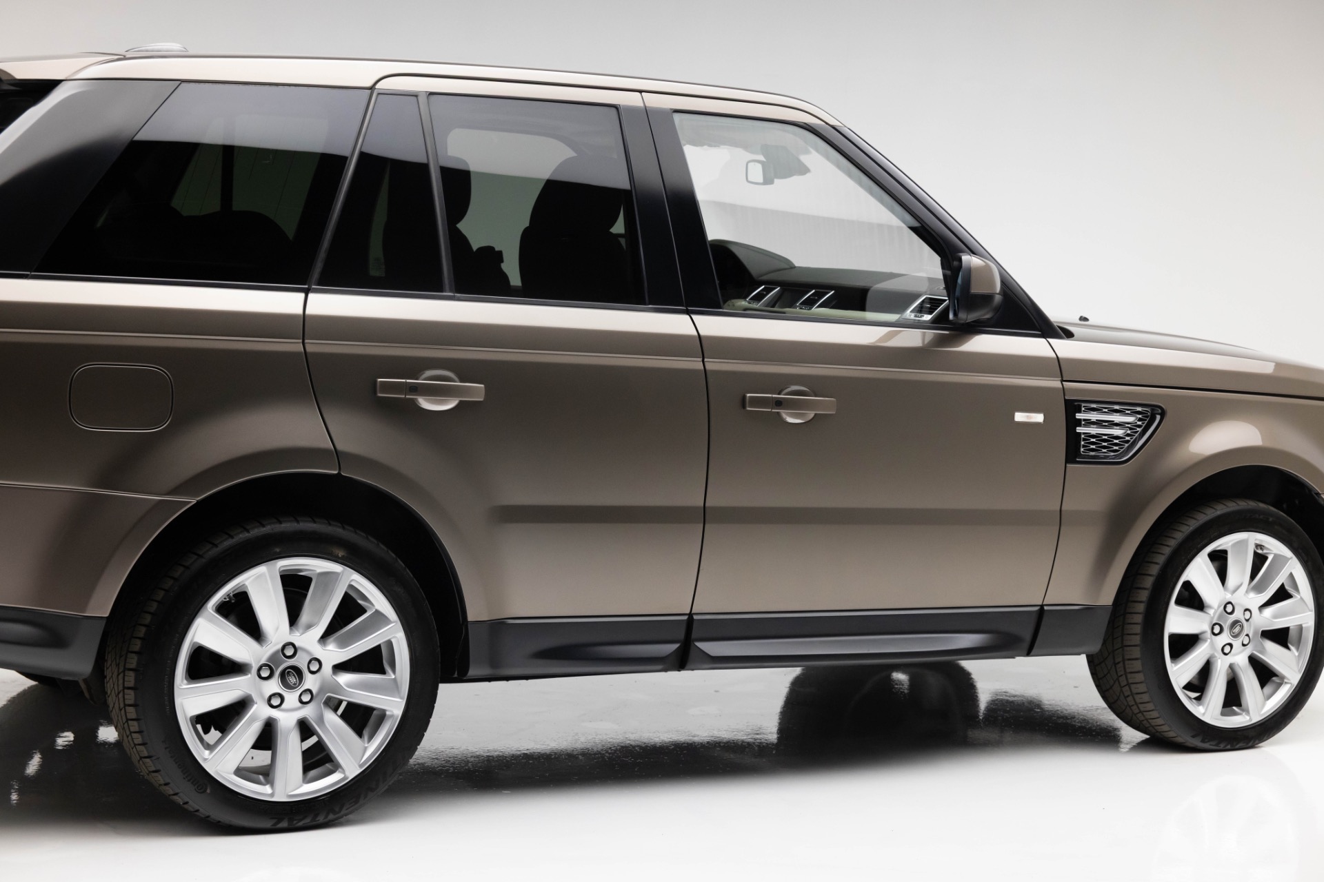 2013 Land Rover Range Rover Sport HSE LUX photo 30