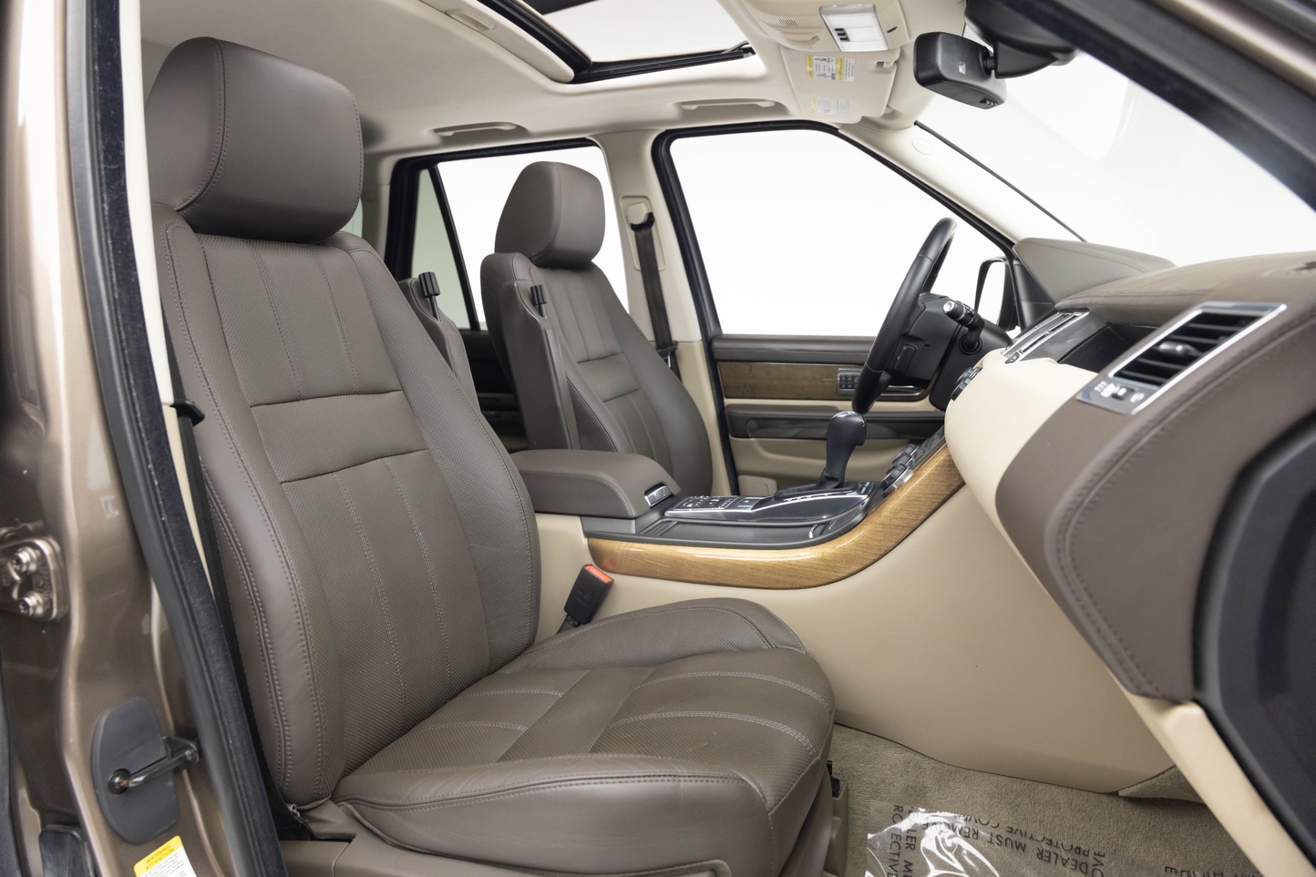 2013 Land Rover Range Rover Sport HSE LUX photo 4