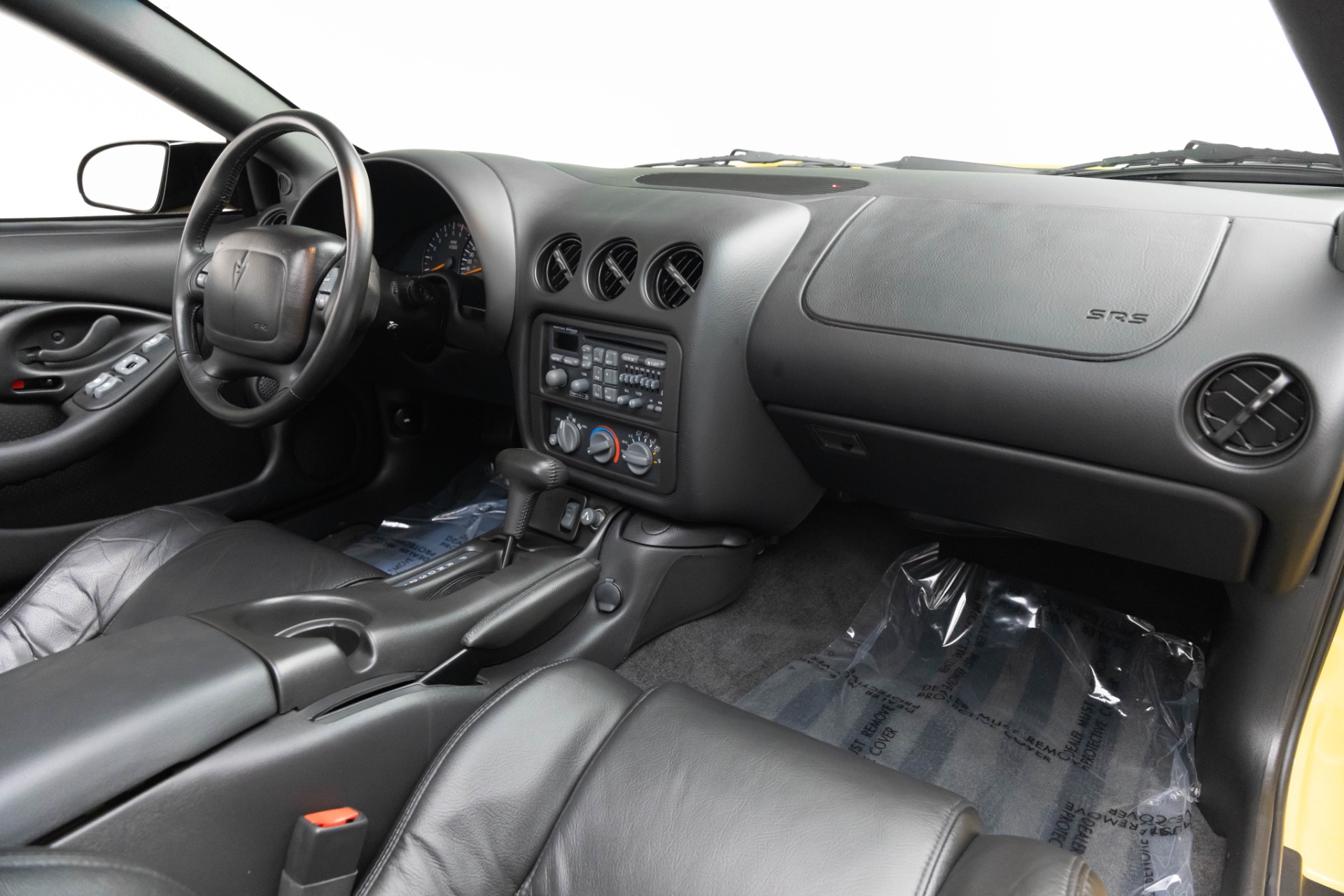 2002 Pontiac Firebird TRANS AM photo 2