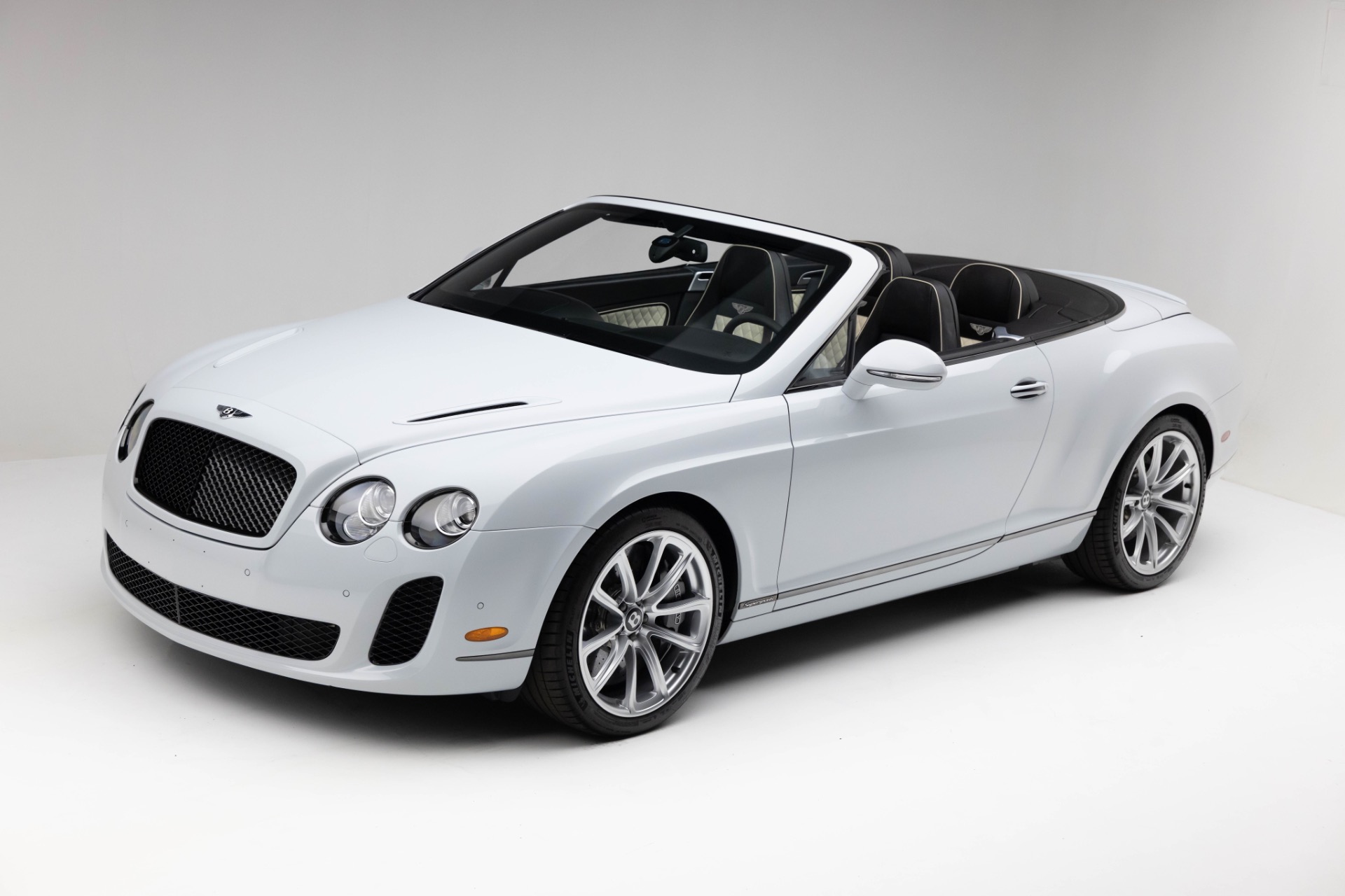 2011 Bentley Continental Supersports -'s photo