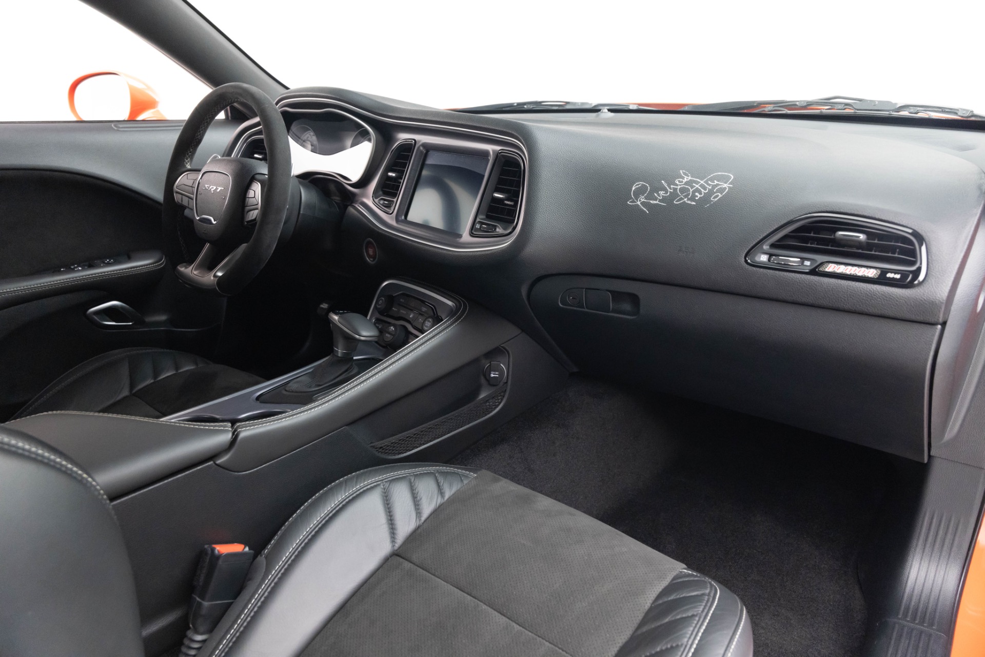 2018 Dodge Challenger SRT8 Demon photo 2