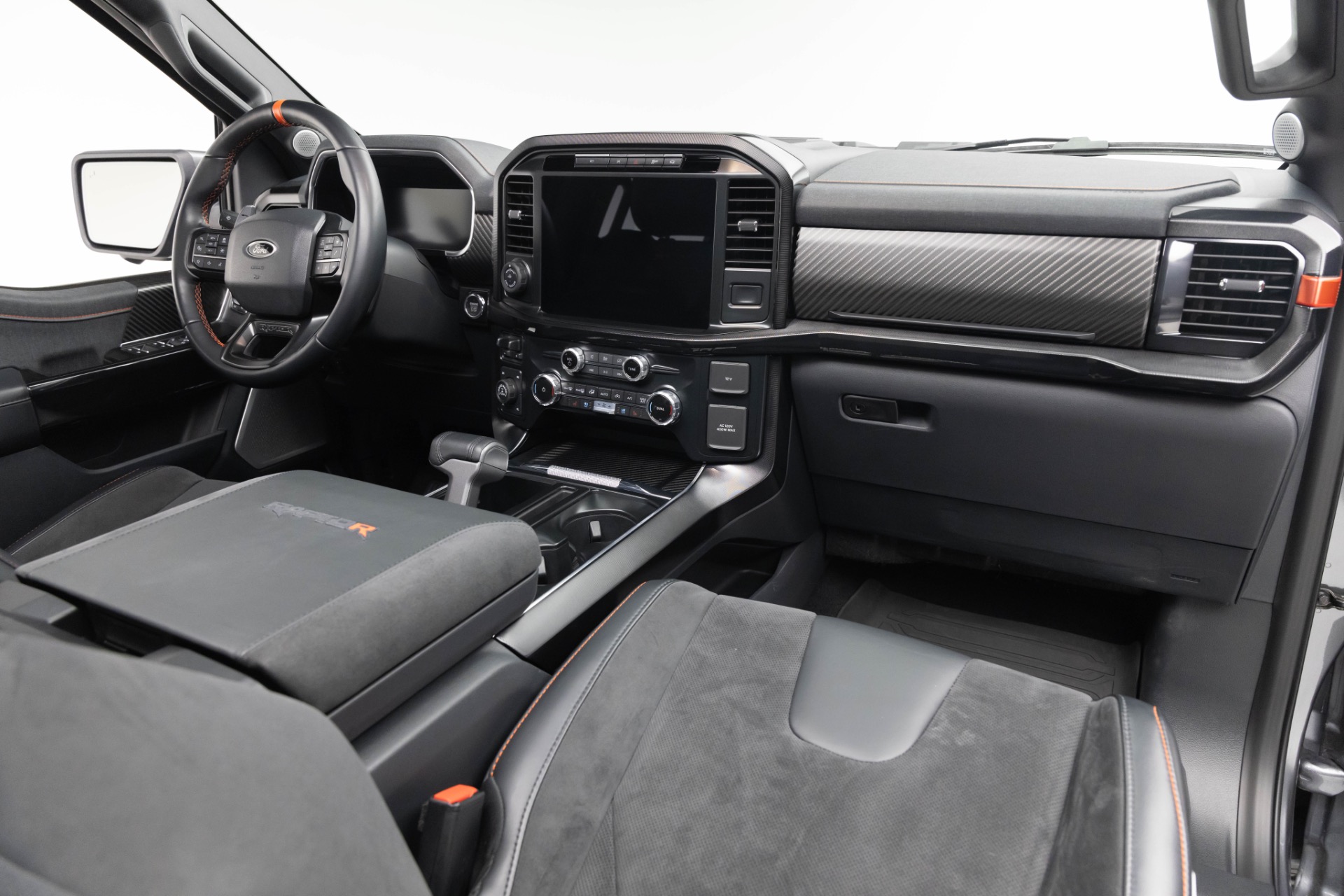 2023 Ford F-150 Raptor photo 2