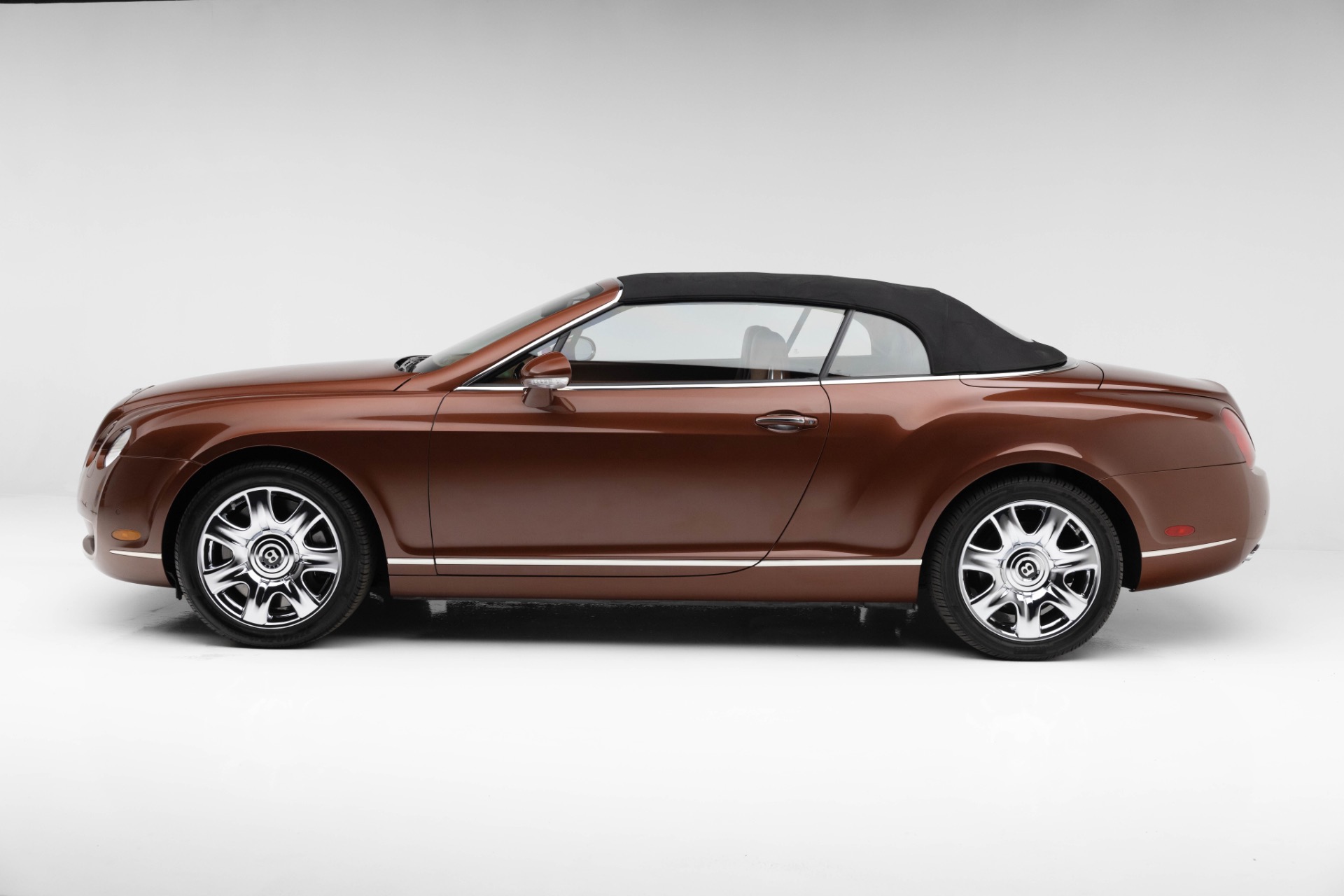 2007 Bentley Continental GTC photo 23