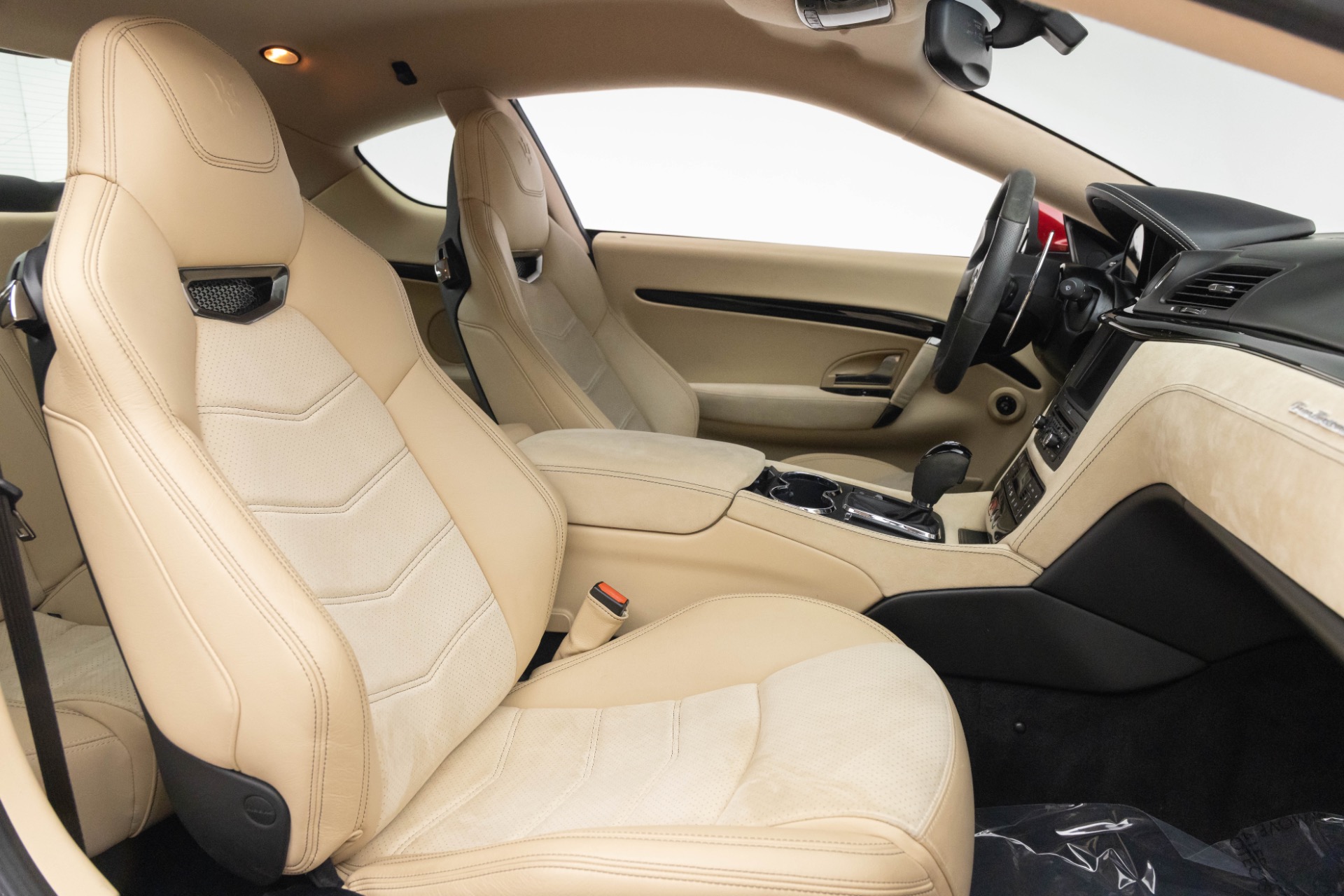 2015 Maserati Granturismo Sport photo 4