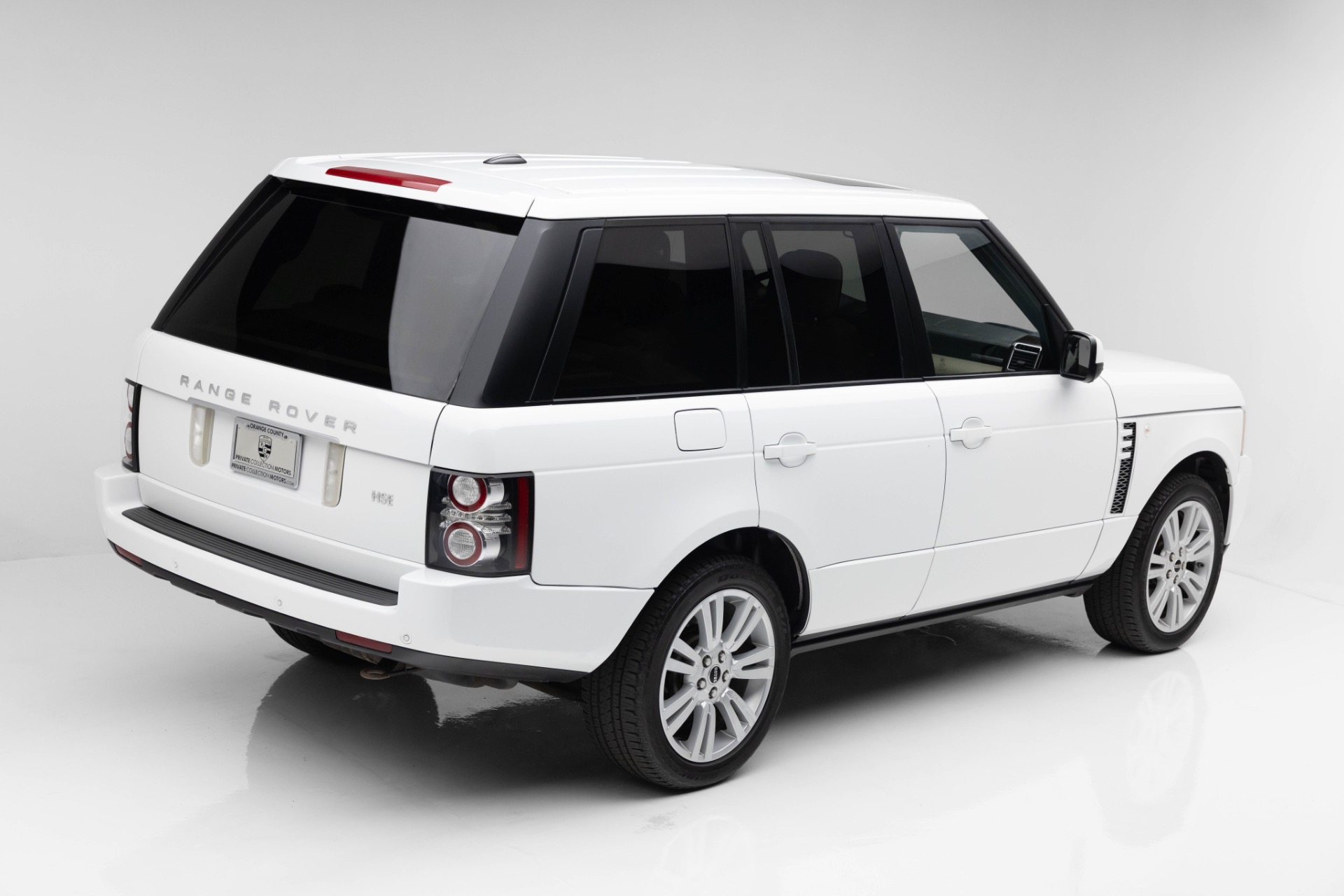 2012 Land Rover Range Rover HSE LUX photo 3