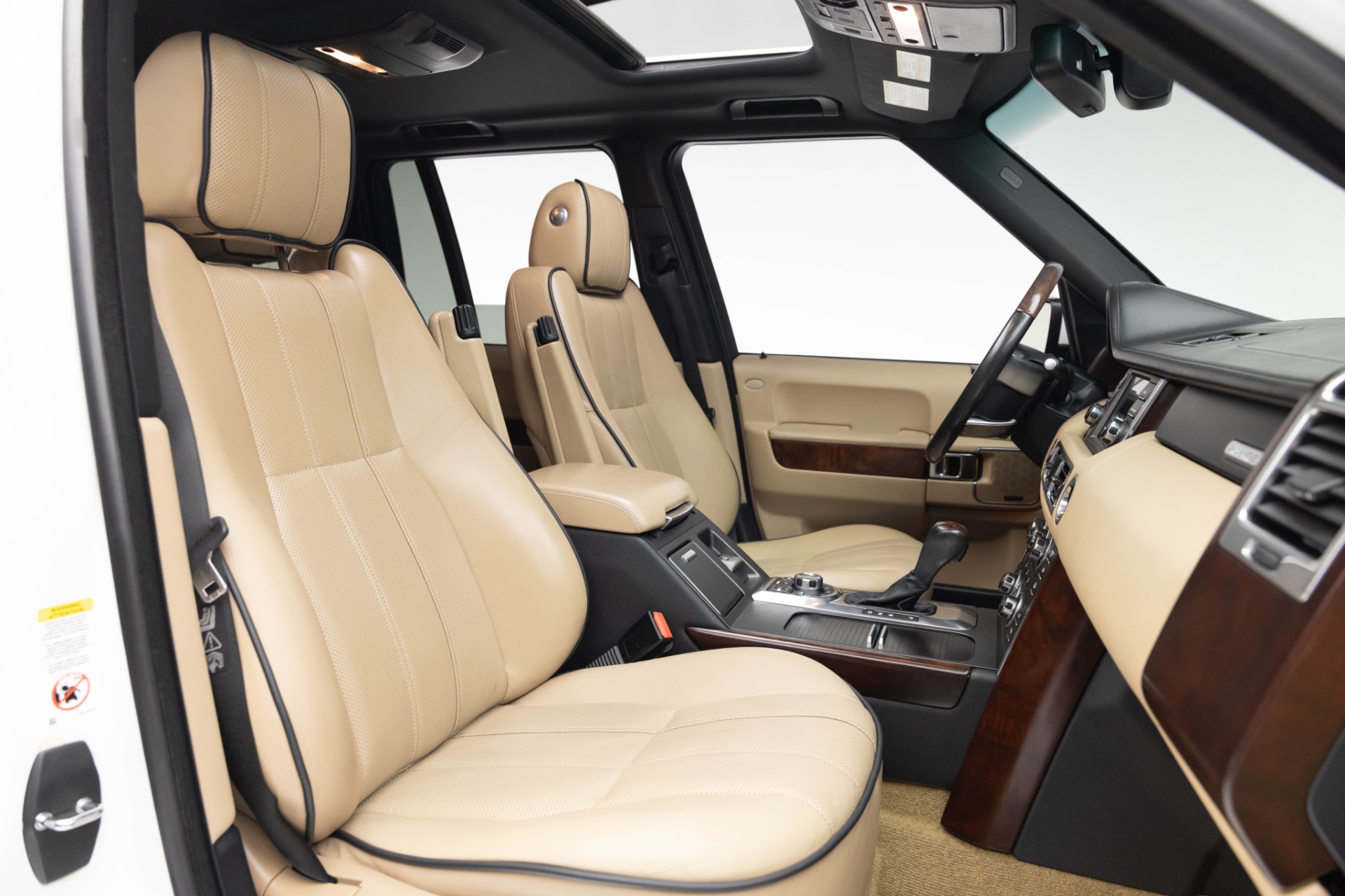 2012 Land Rover Range Rover HSE LUX photo 4