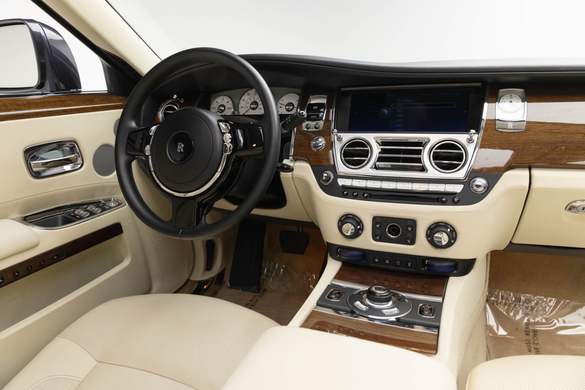 2010 Rolls Royce Ghost RR4 photo 12