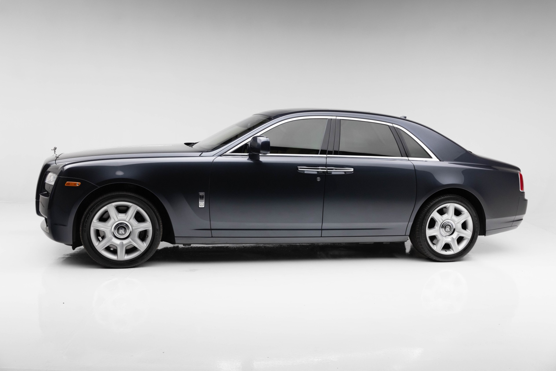 2010 Rolls Royce Ghost RR4 photo 13
