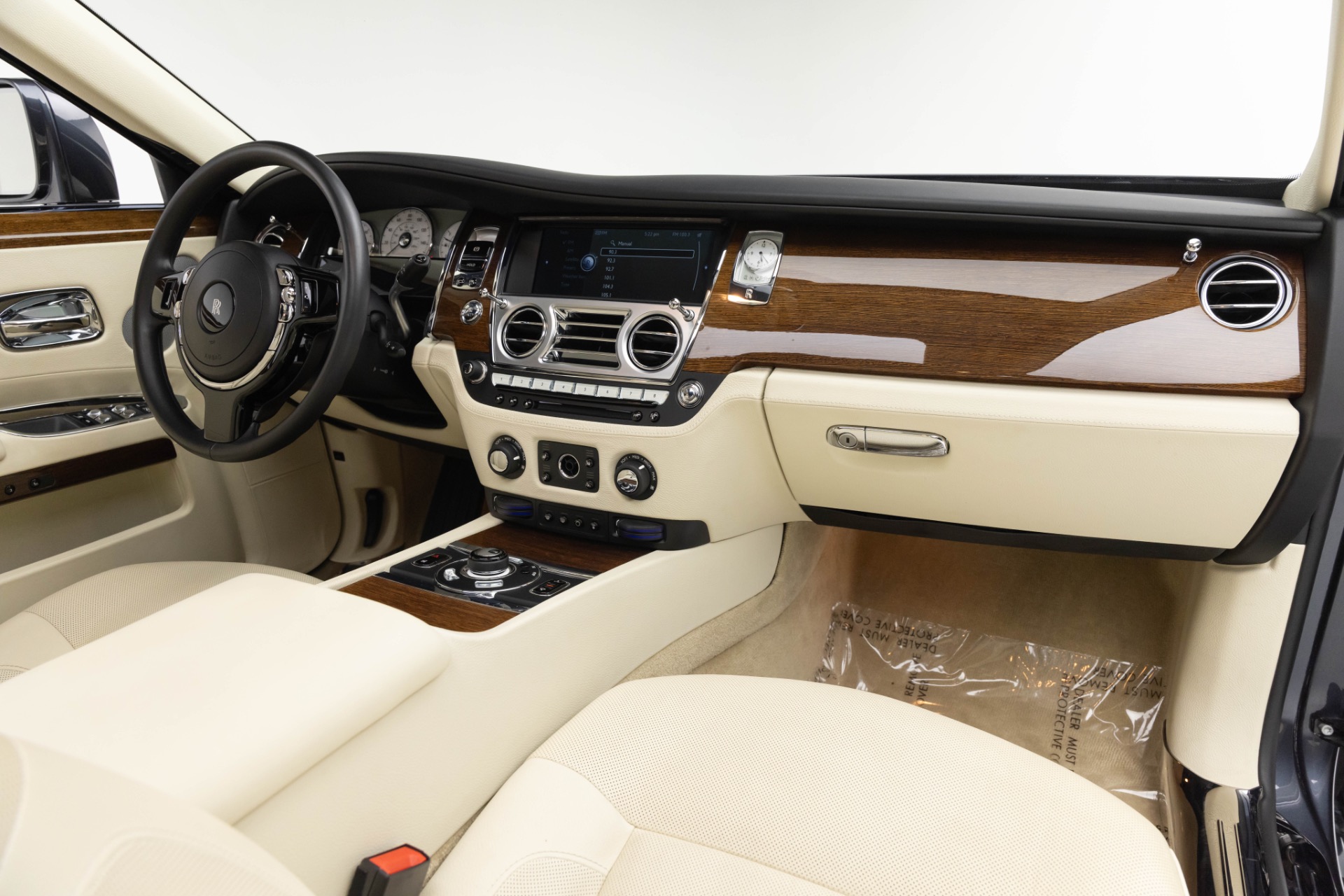 2010 Rolls Royce Ghost RR4 photo 2
