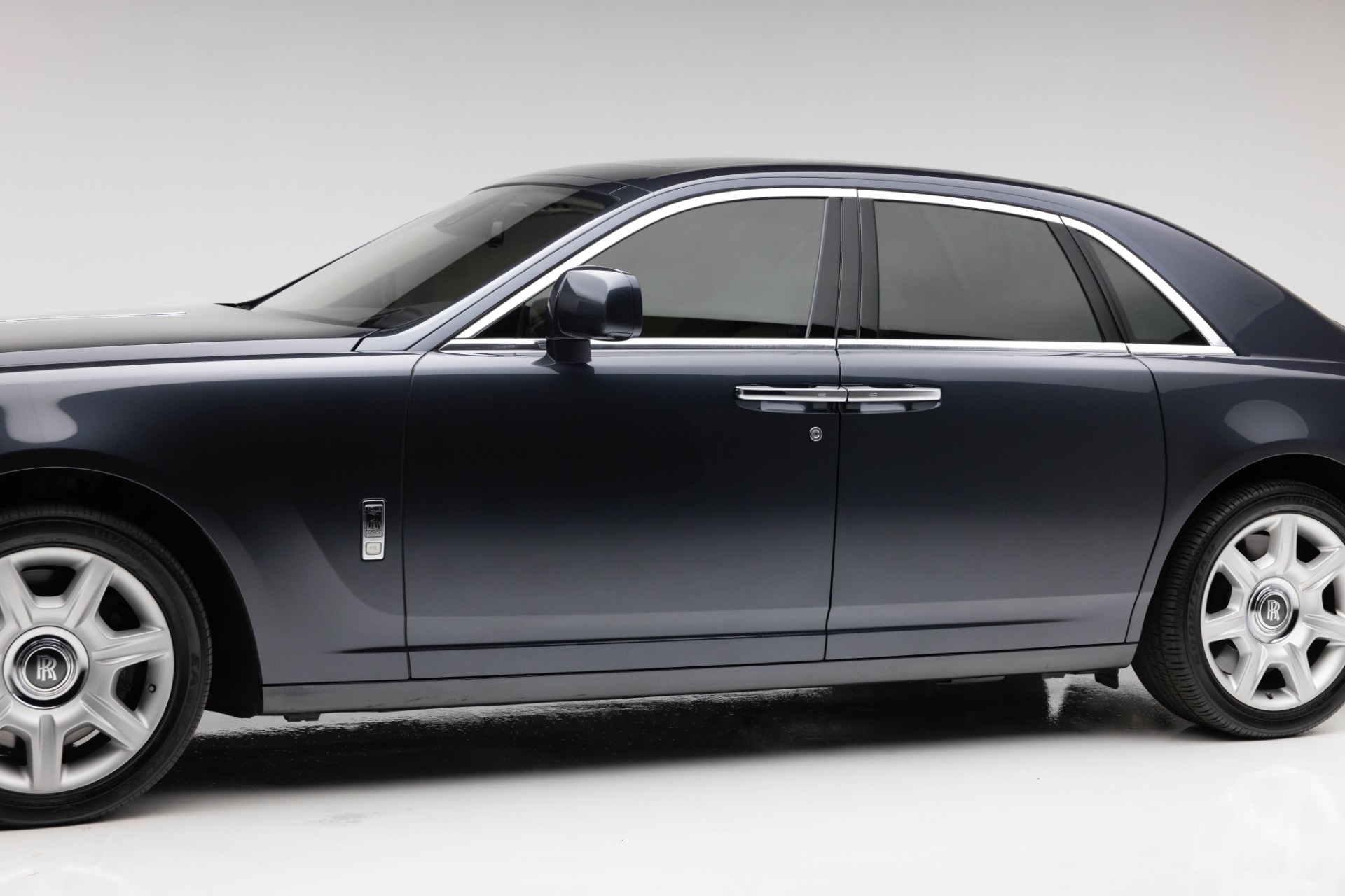 2010 Rolls Royce Ghost RR4 photo 35