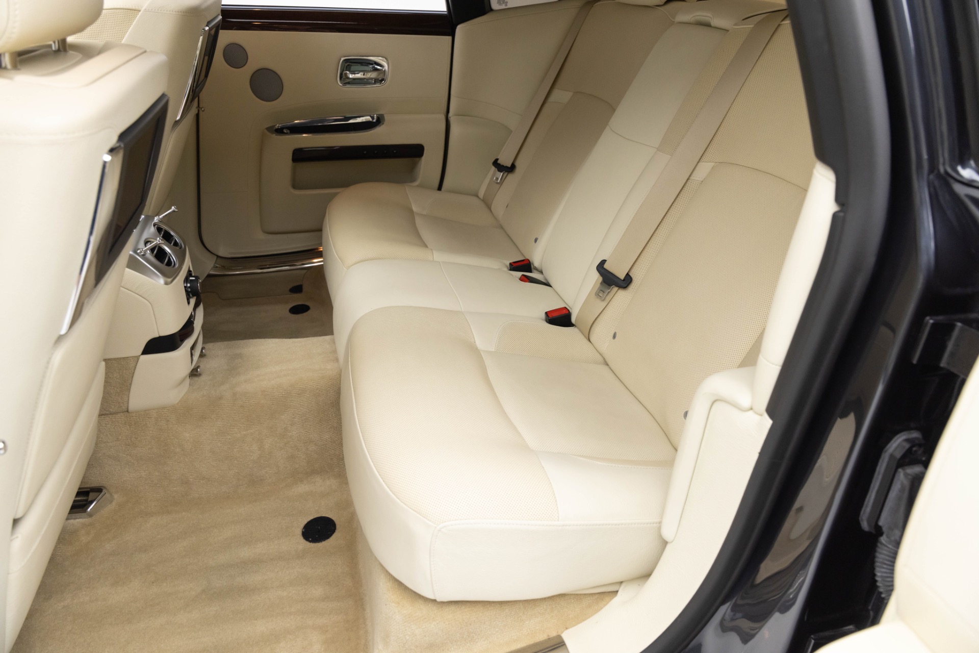 2010 Rolls Royce Ghost RR4 photo 38