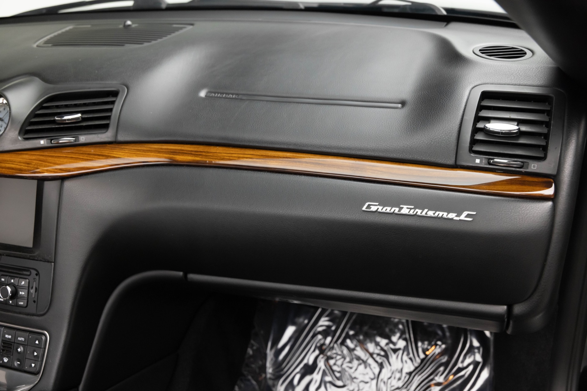 2013 Maserati Granturismo Sport photo 17