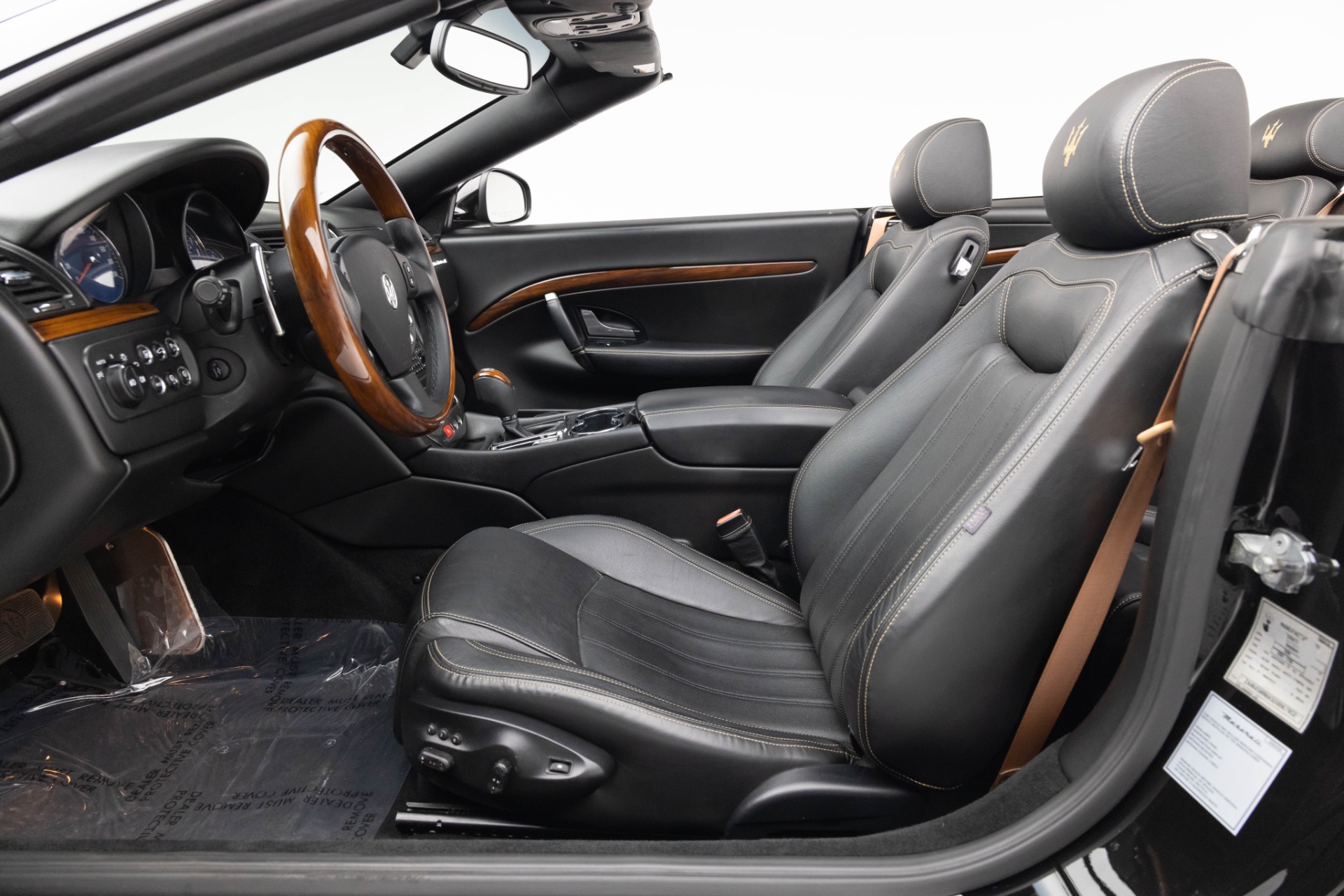 2013 Maserati Granturismo Sport photo 19