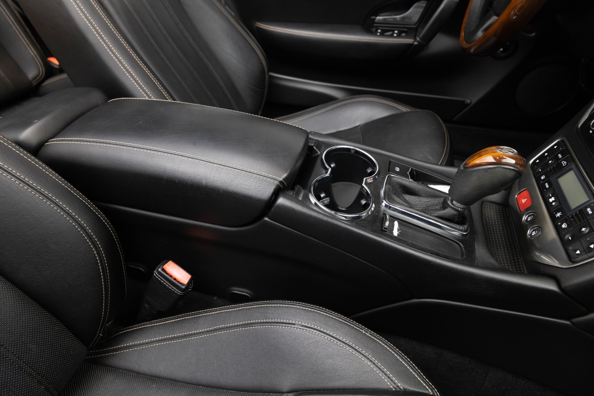 2013 Maserati Granturismo Sport photo 29