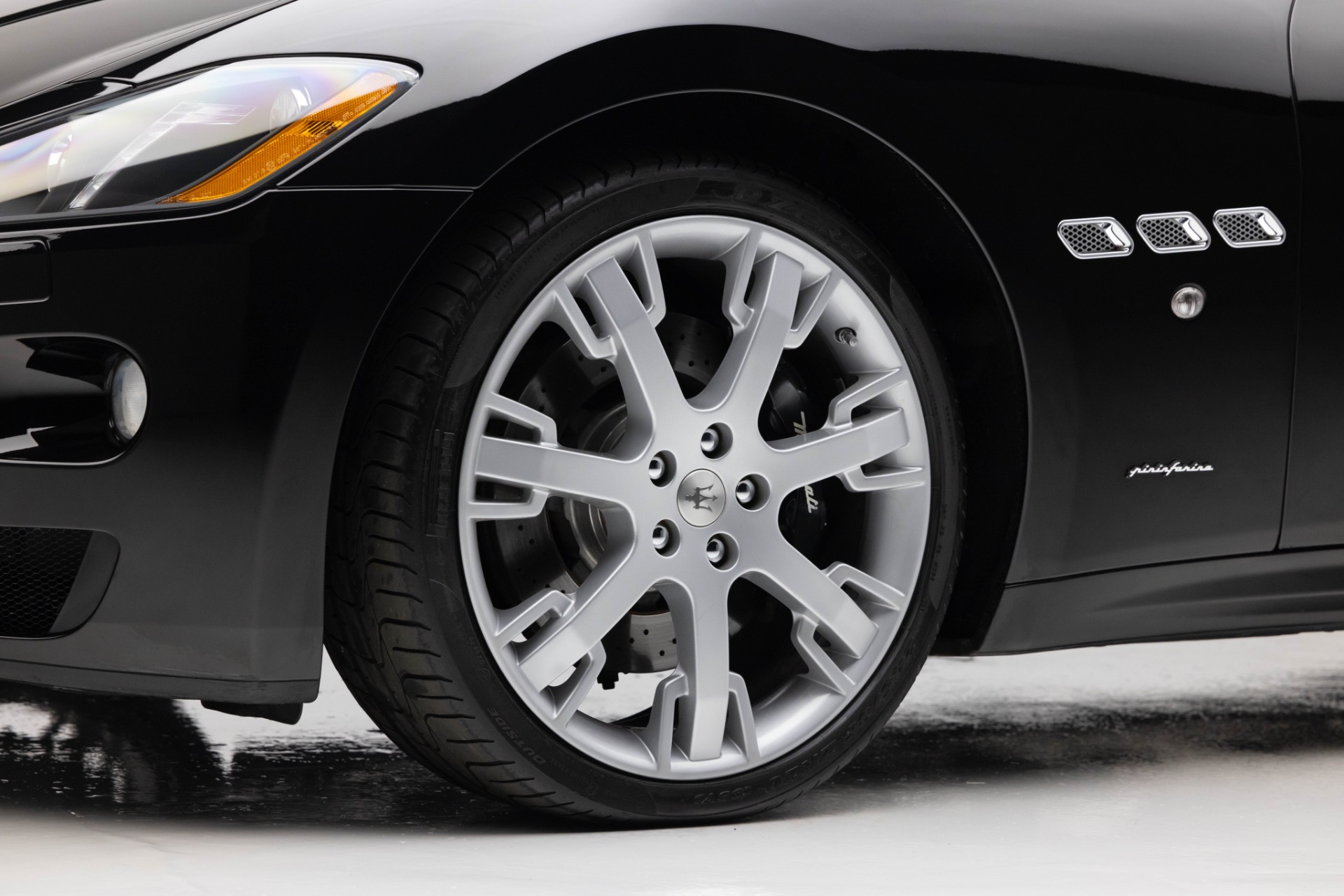 2013 Maserati Granturismo Sport photo 52