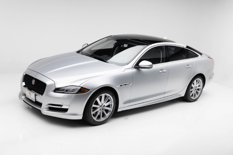 2016 Jaguar XJ R-Sport