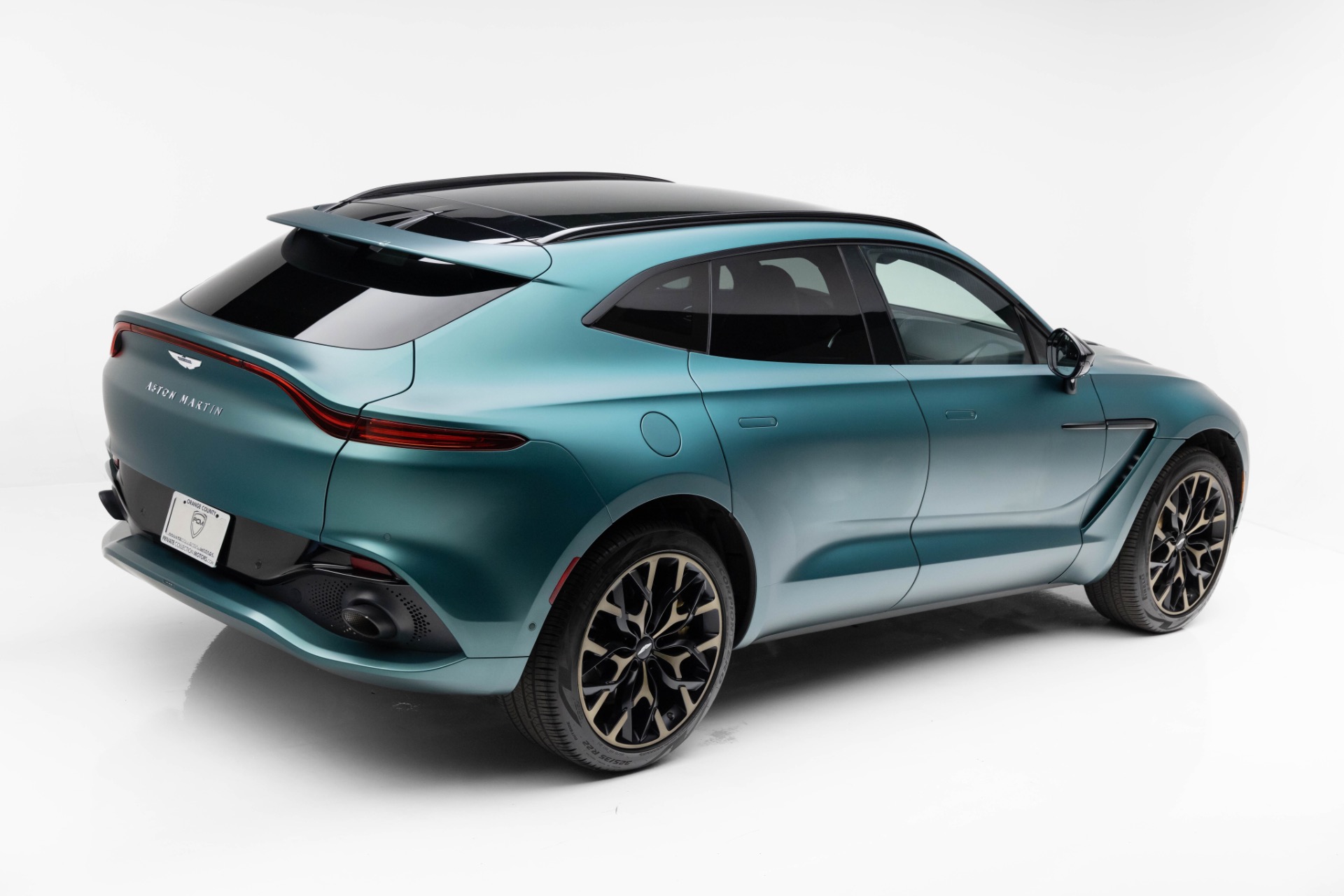 2022 Aston Martin DBX AM8 photo 3