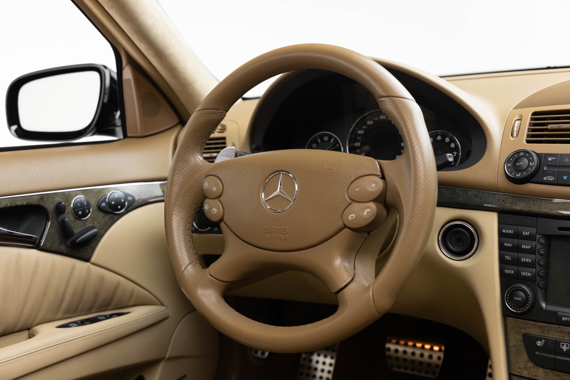 2008 Mercedes Benz E AMG photo 10