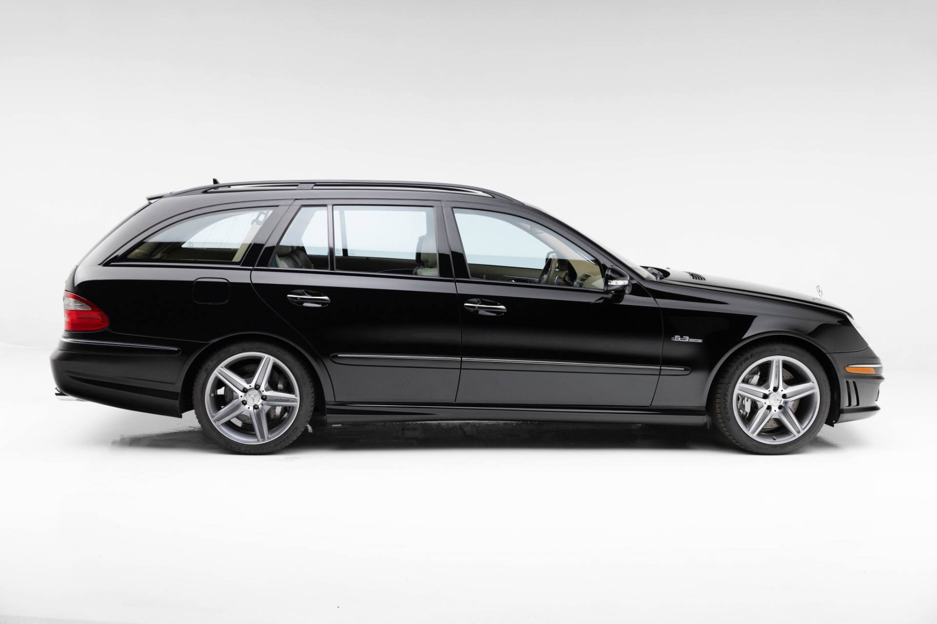 2008 Mercedes Benz E AMG photo 11
