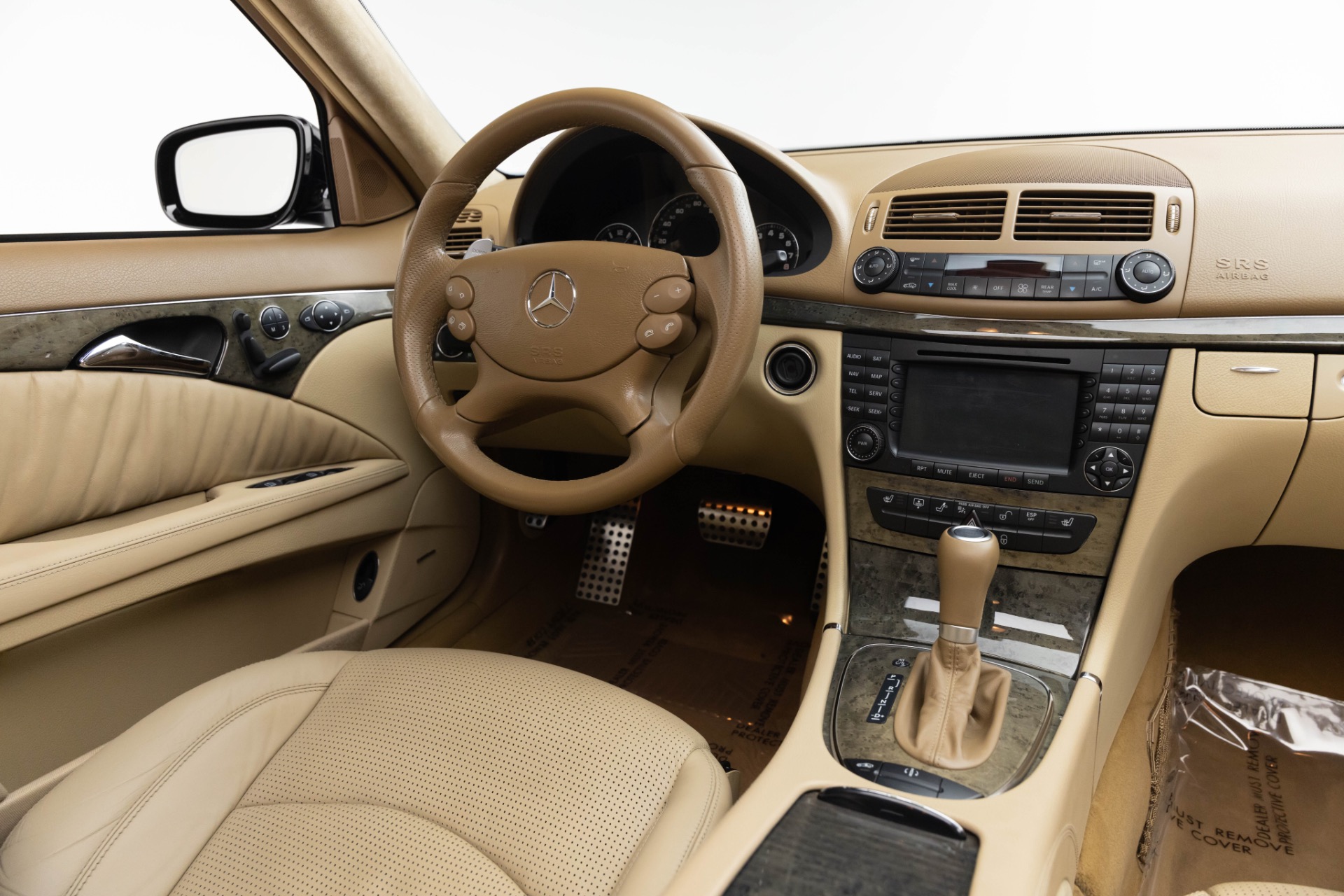 2008 Mercedes Benz E AMG photo 12