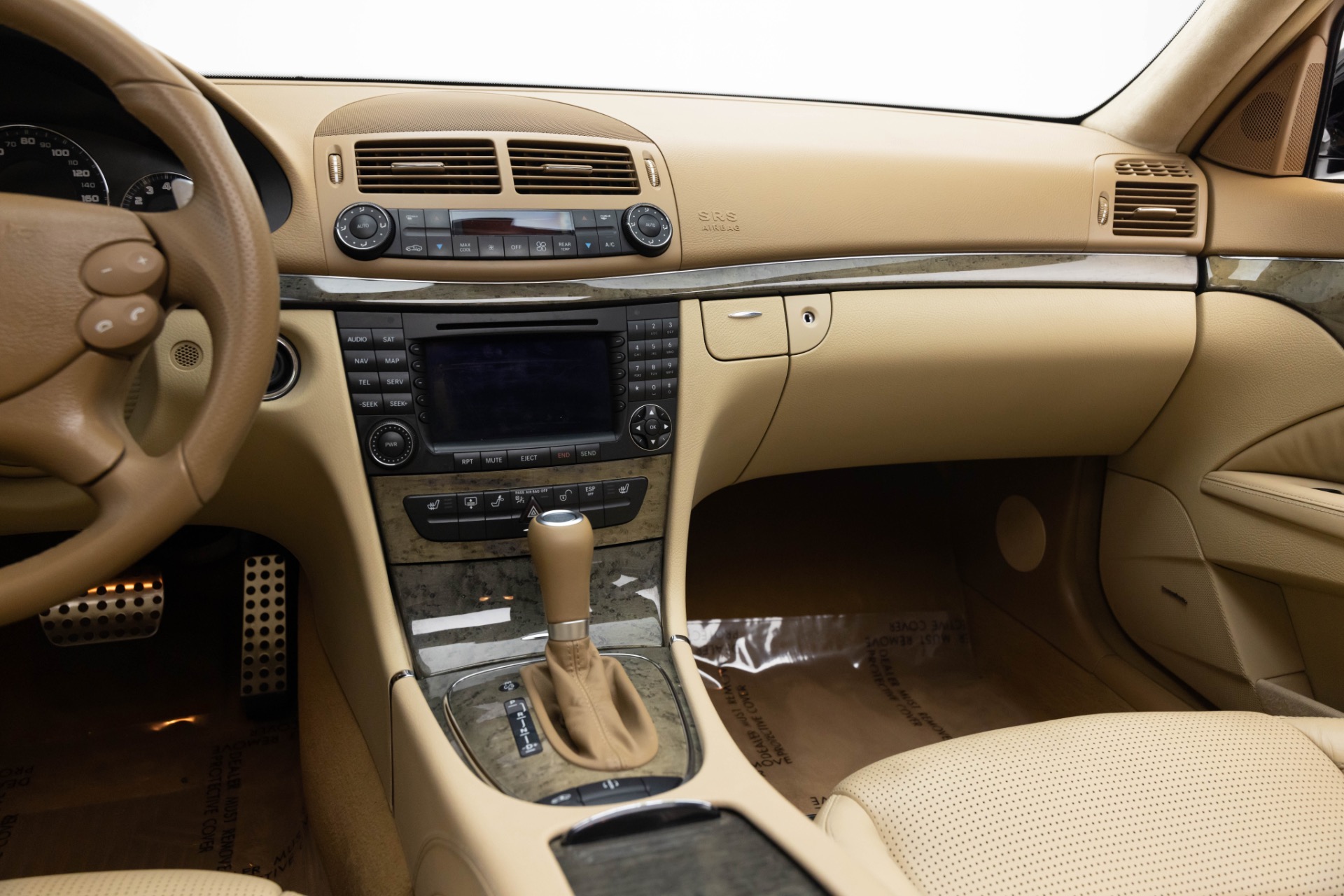2008 Mercedes Benz E AMG photo 14