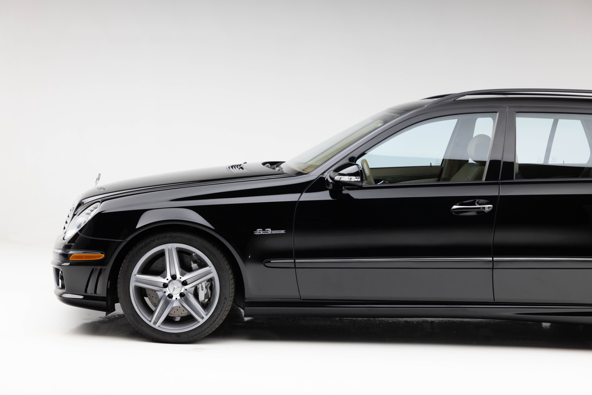 2008 Mercedes Benz E AMG photo 17