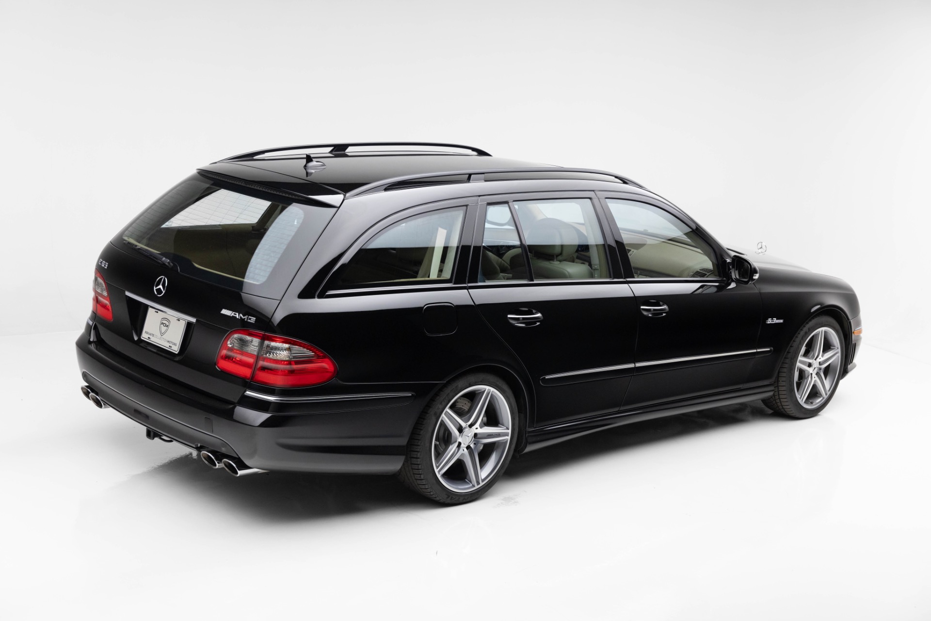 2008 Mercedes Benz E AMG photo 3
