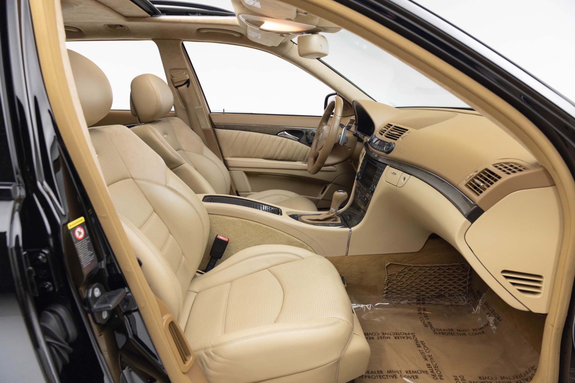 2008 Mercedes Benz E AMG photo 32