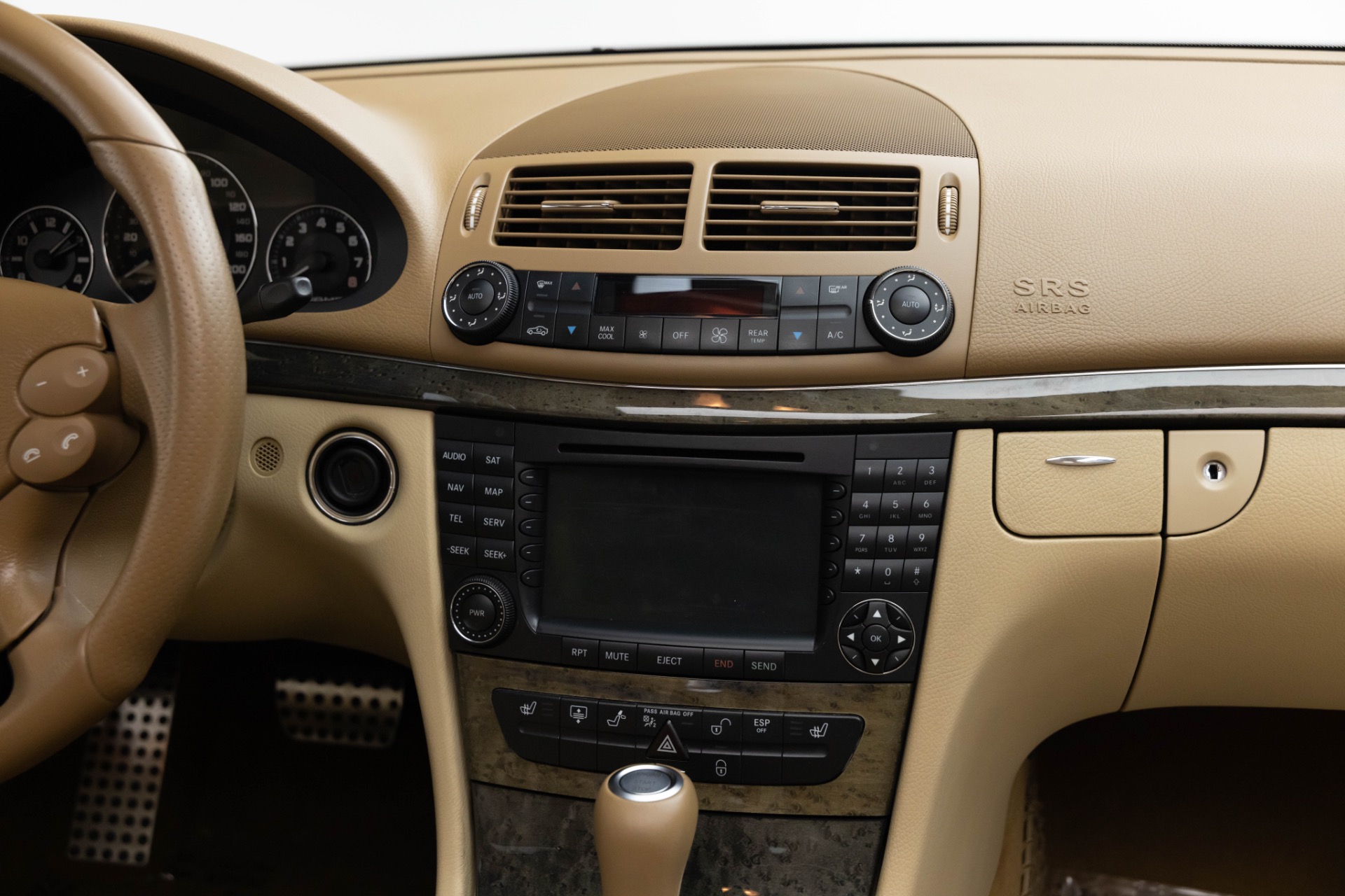 2008 Mercedes Benz E AMG photo 34