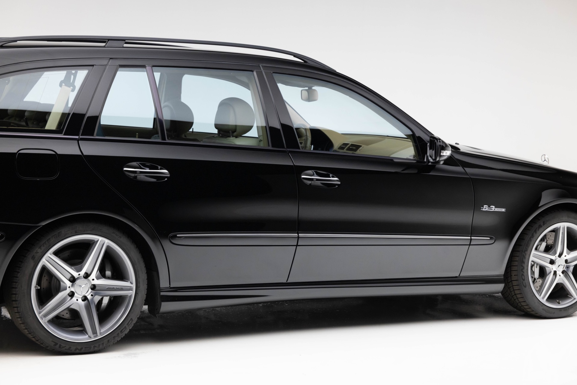 2008 Mercedes Benz E AMG photo 35