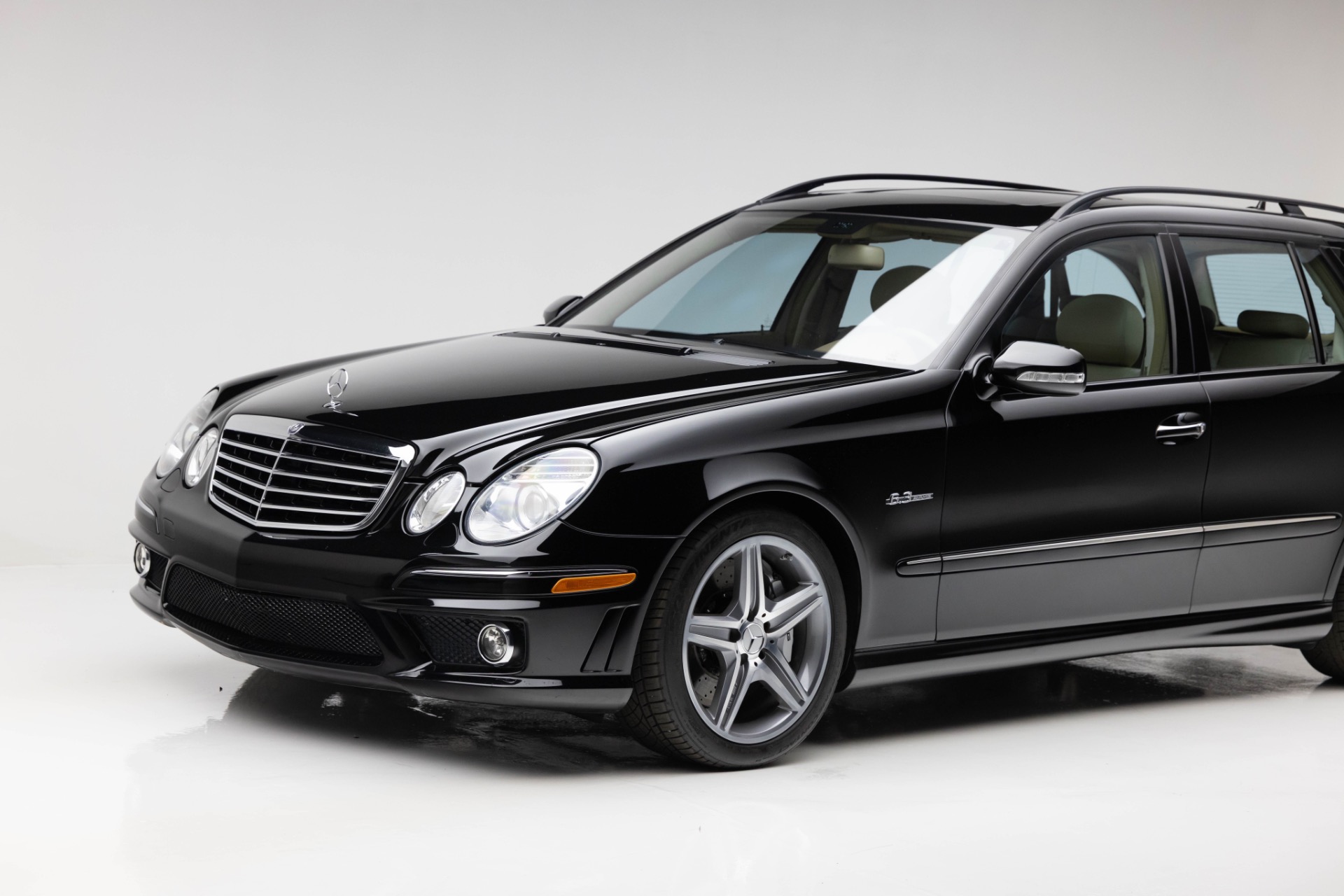 2008 Mercedes Benz E AMG photo 37