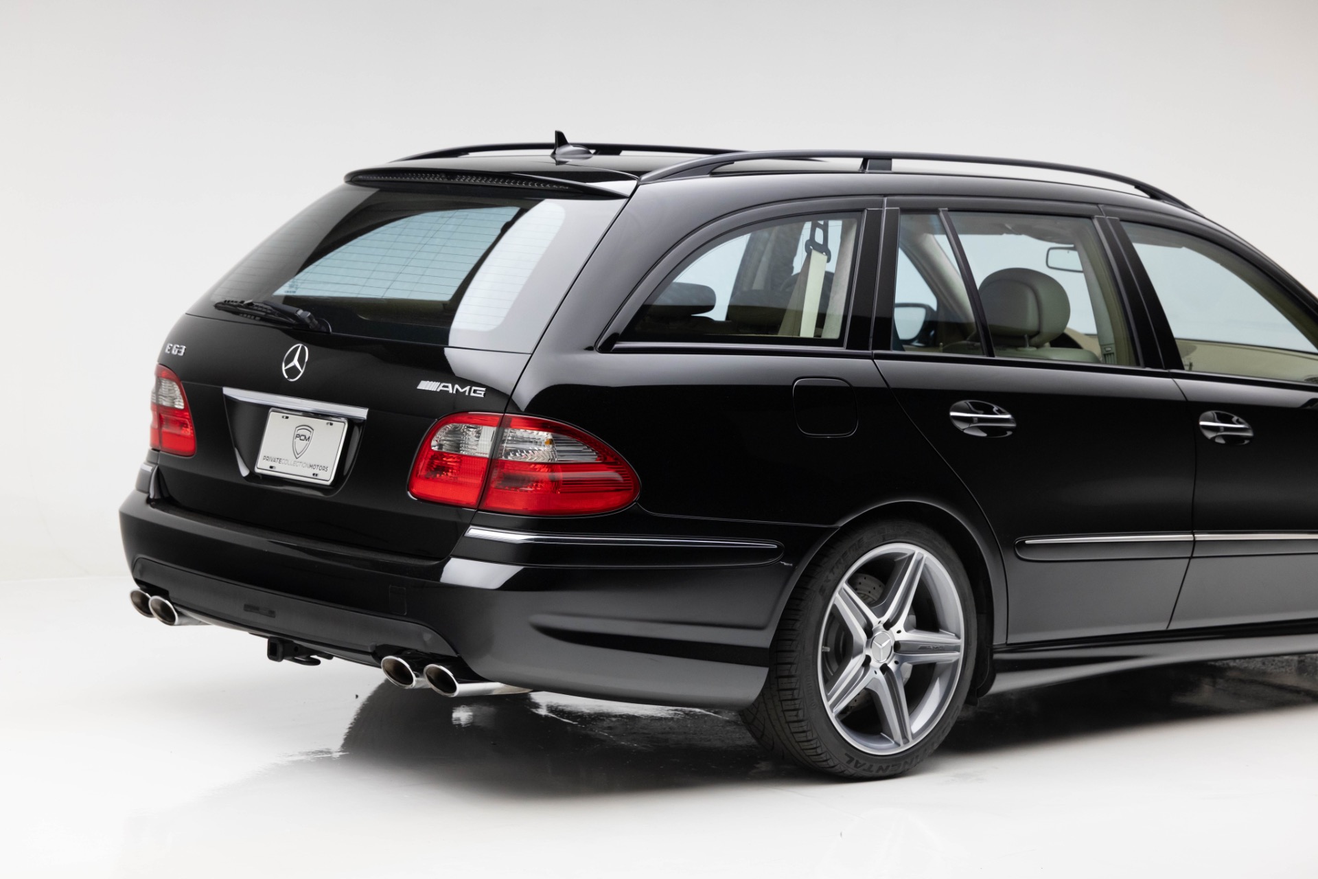 2008 Mercedes Benz E AMG photo 39