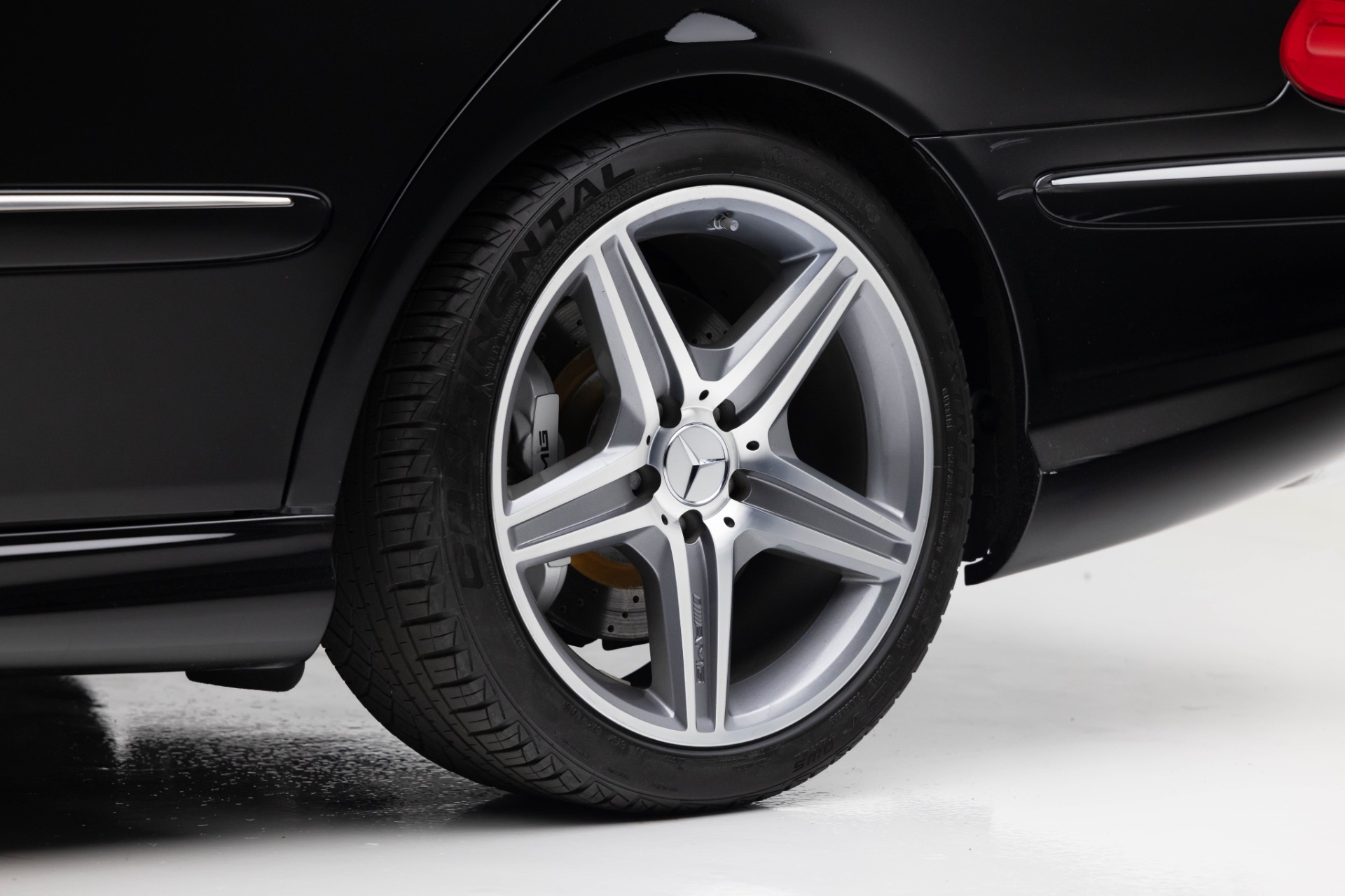 2008 Mercedes Benz E AMG photo 47
