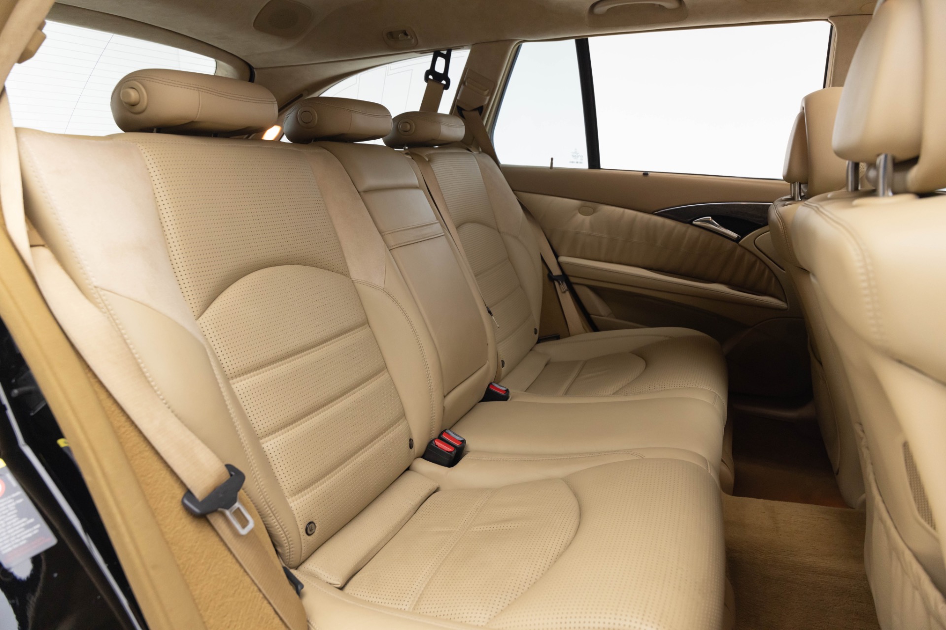 2008 Mercedes Benz E AMG photo 48