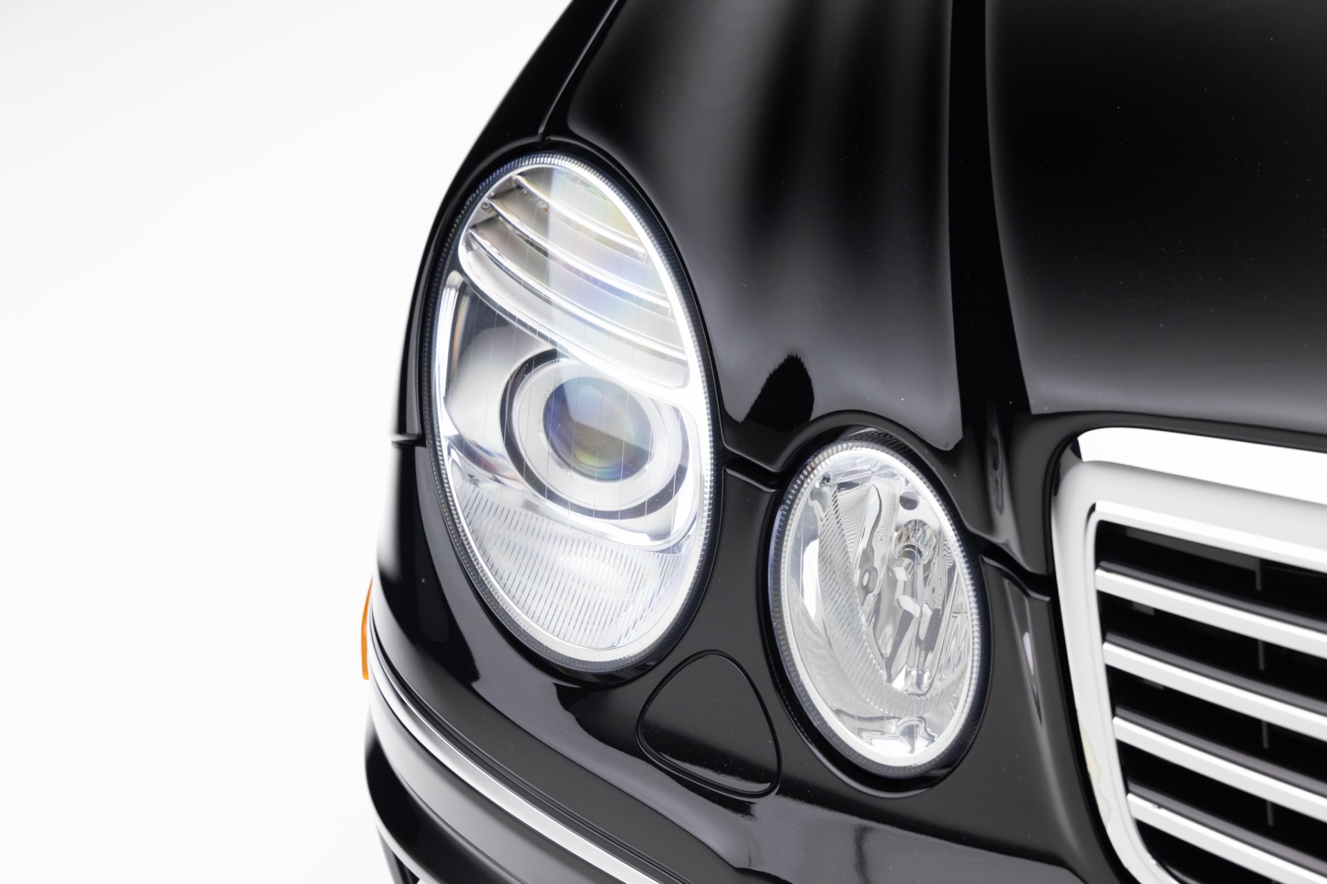 2008 Mercedes Benz E AMG photo 53
