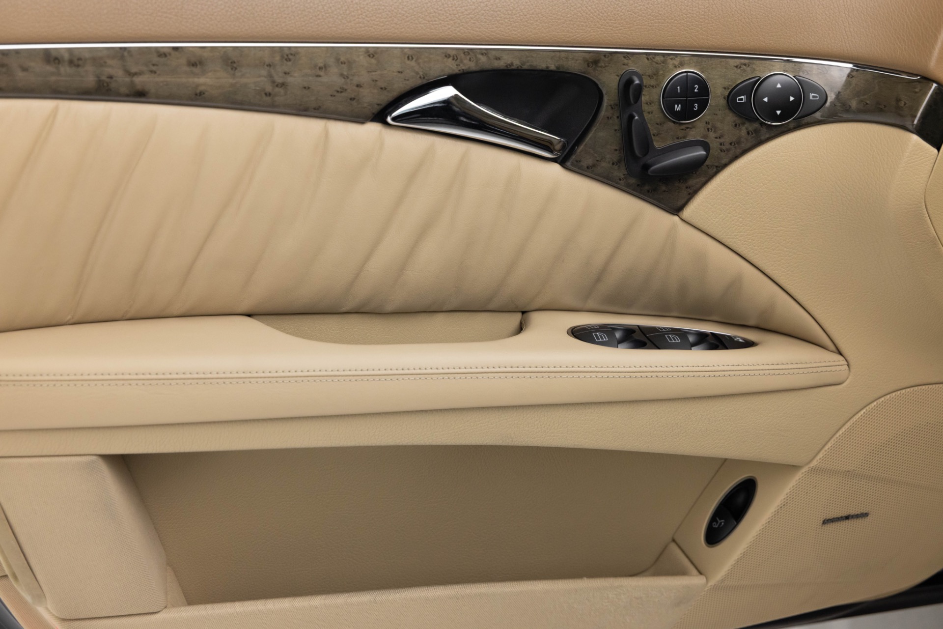 2008 Mercedes Benz E AMG photo 57
